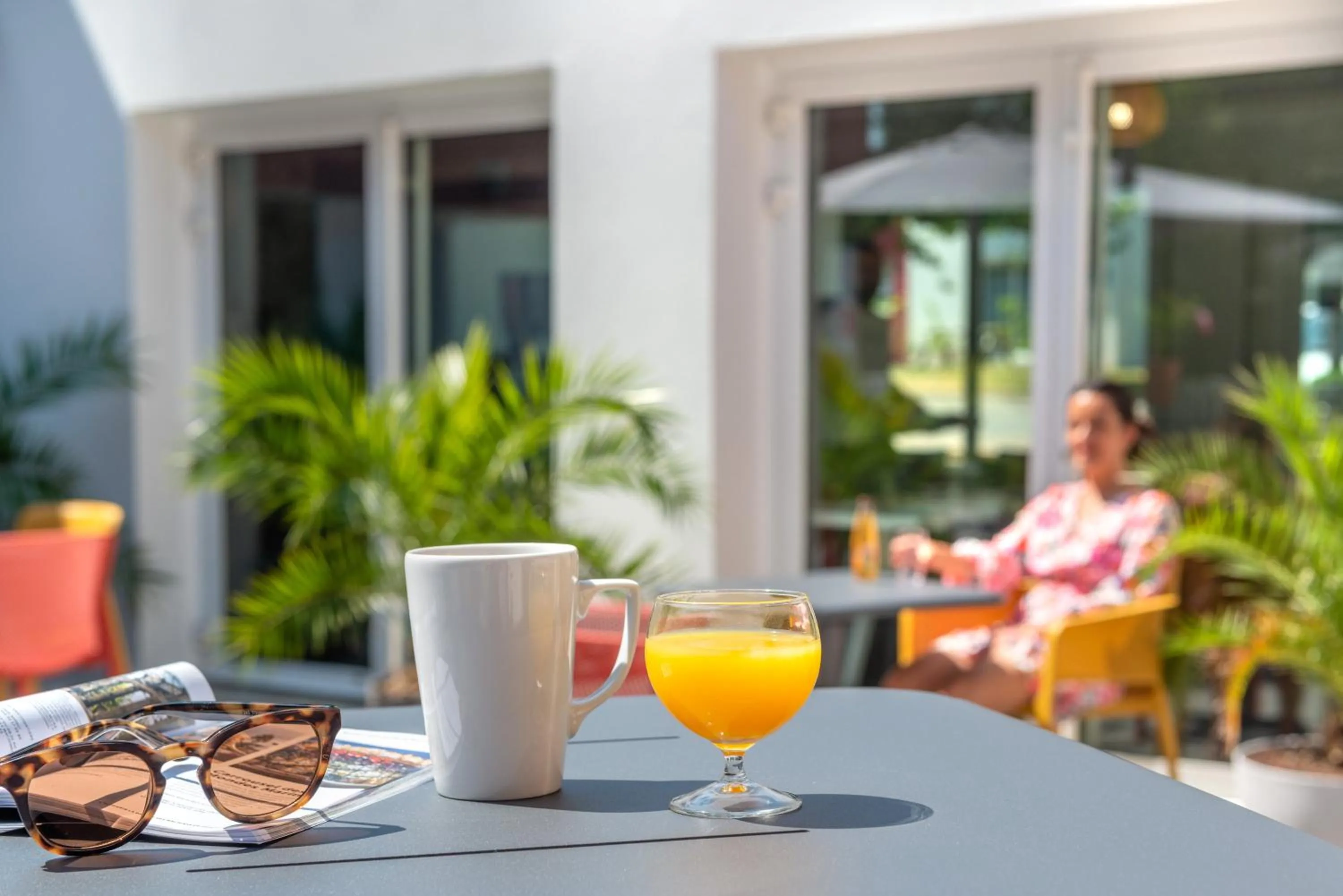 Patio in Comfort Aparthotel Nantes La Beaujoire