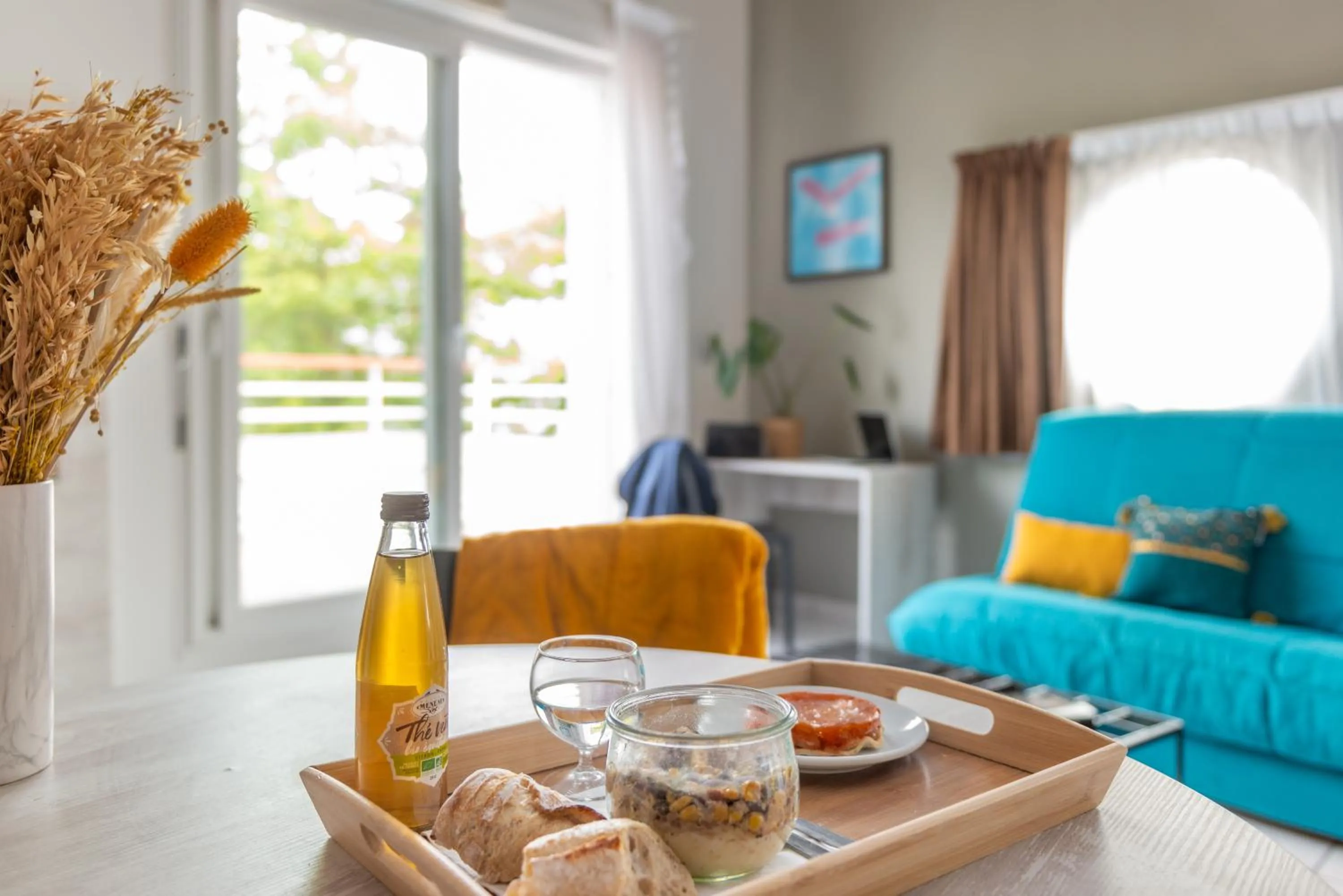 Living room in Comfort Aparthotel Nantes La Beaujoire