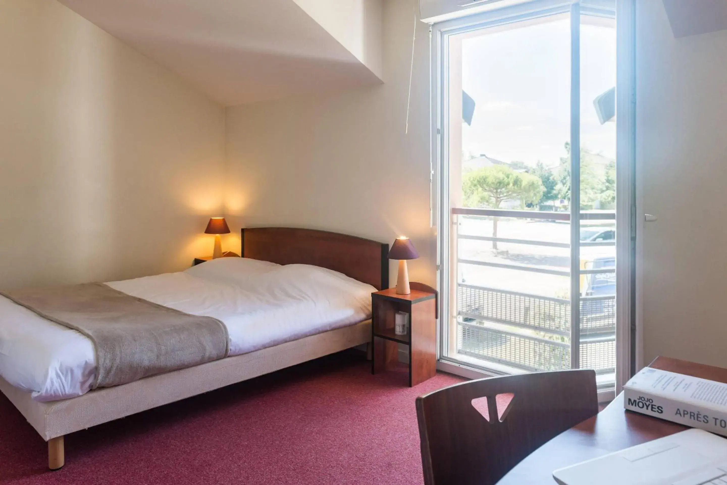 Bedroom, Bed in Comfort Aparthotel Nantes La Beaujoire Bedroom, Bed in Comfort Aparthotel Nantes La Beaujoire