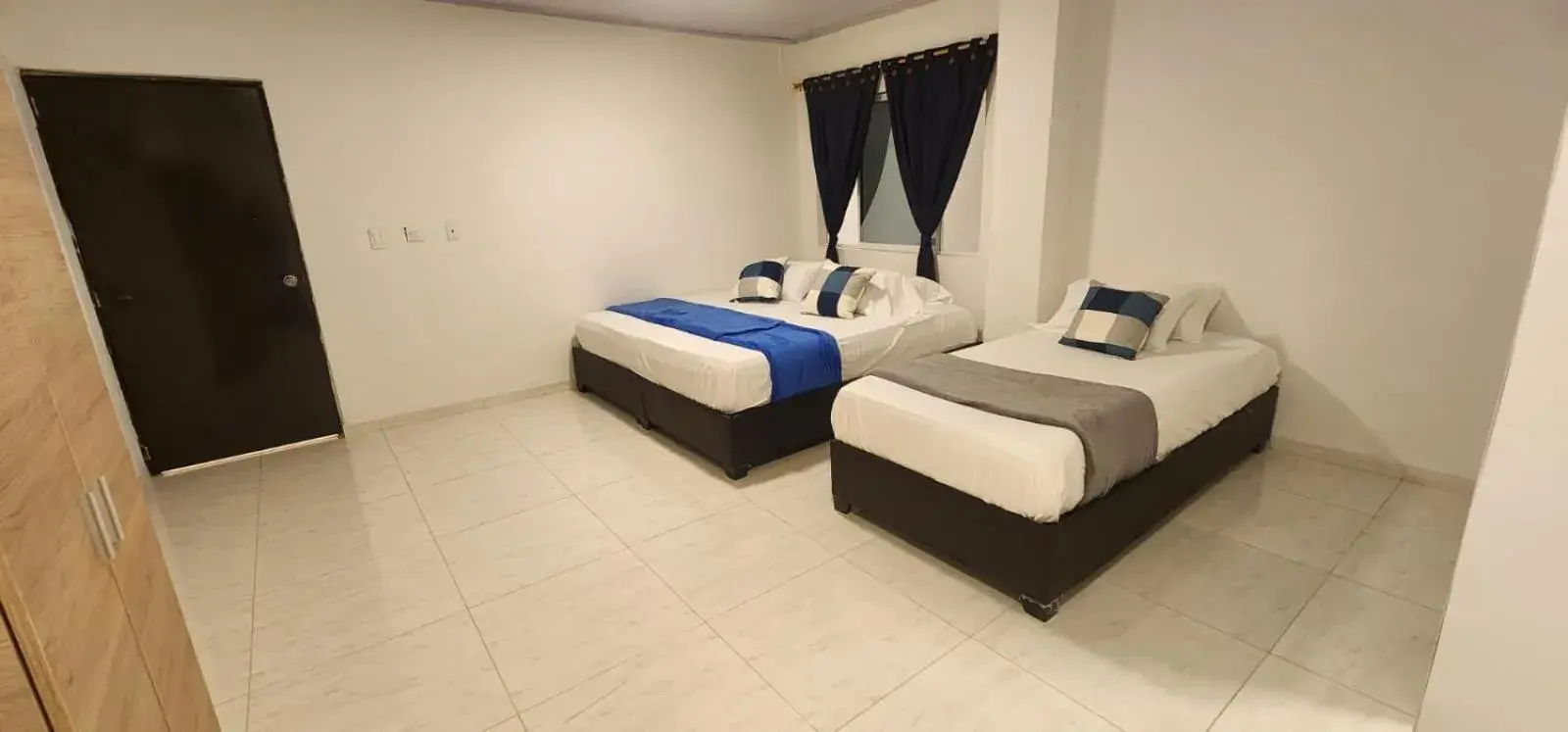 Photo of the whole room, Bed in Edificio Regata INN Photo of the whole room, Bed in Edificio Regata INN