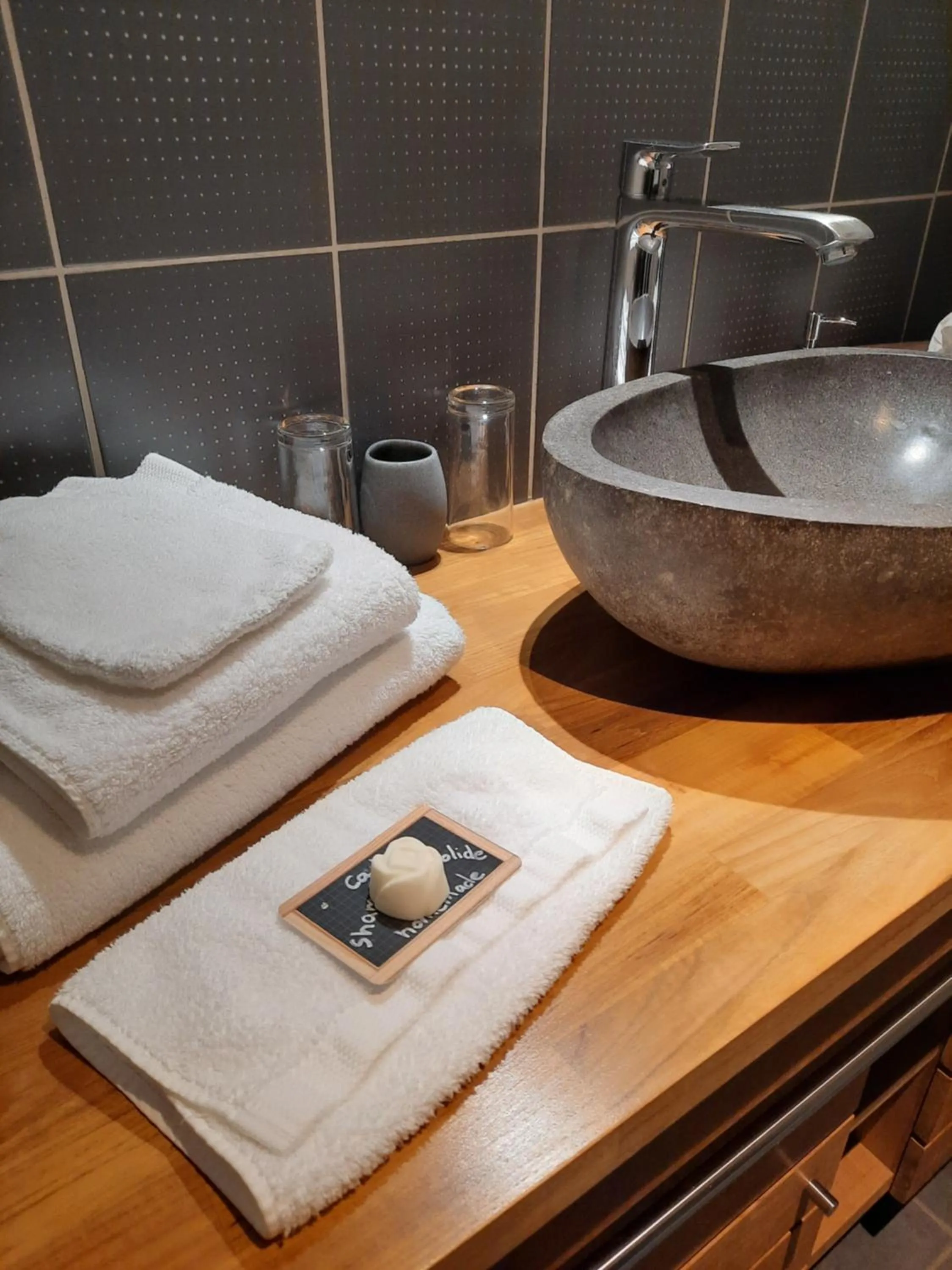 Bathroom in Au Cœur des Lacs - Chambres d'hôtes