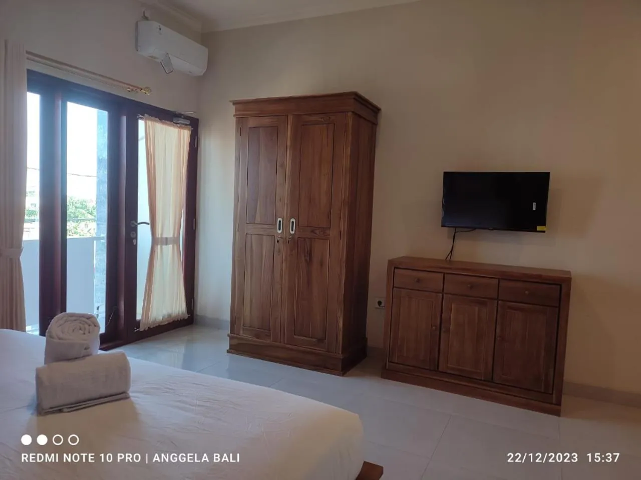 TV and multimedia, Bed in Alam Canggu Kuta by ABM