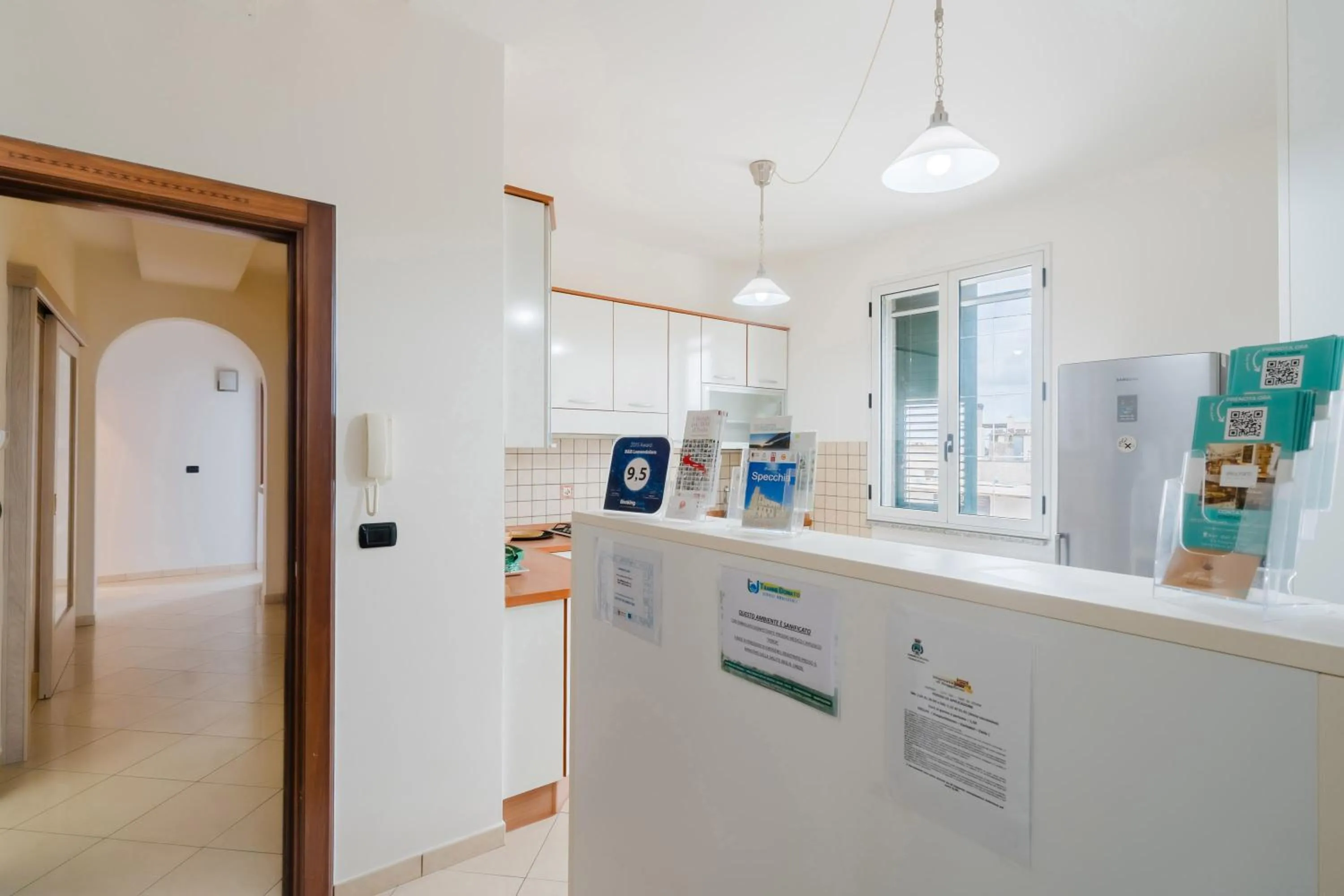 Kitchen or kitchenette in Lamendolara B&B