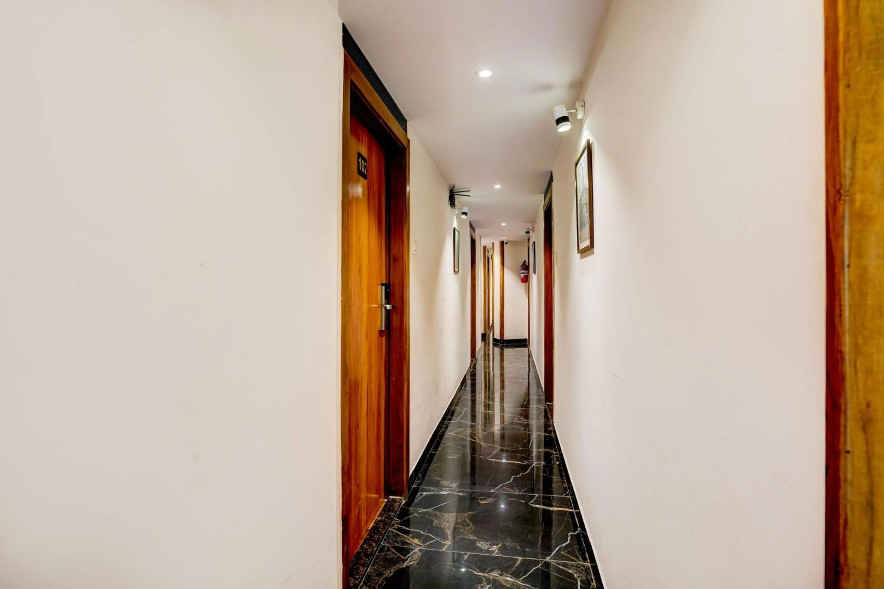 Lobby or reception in Hotel O Sakinaka Andheri Kurla Road