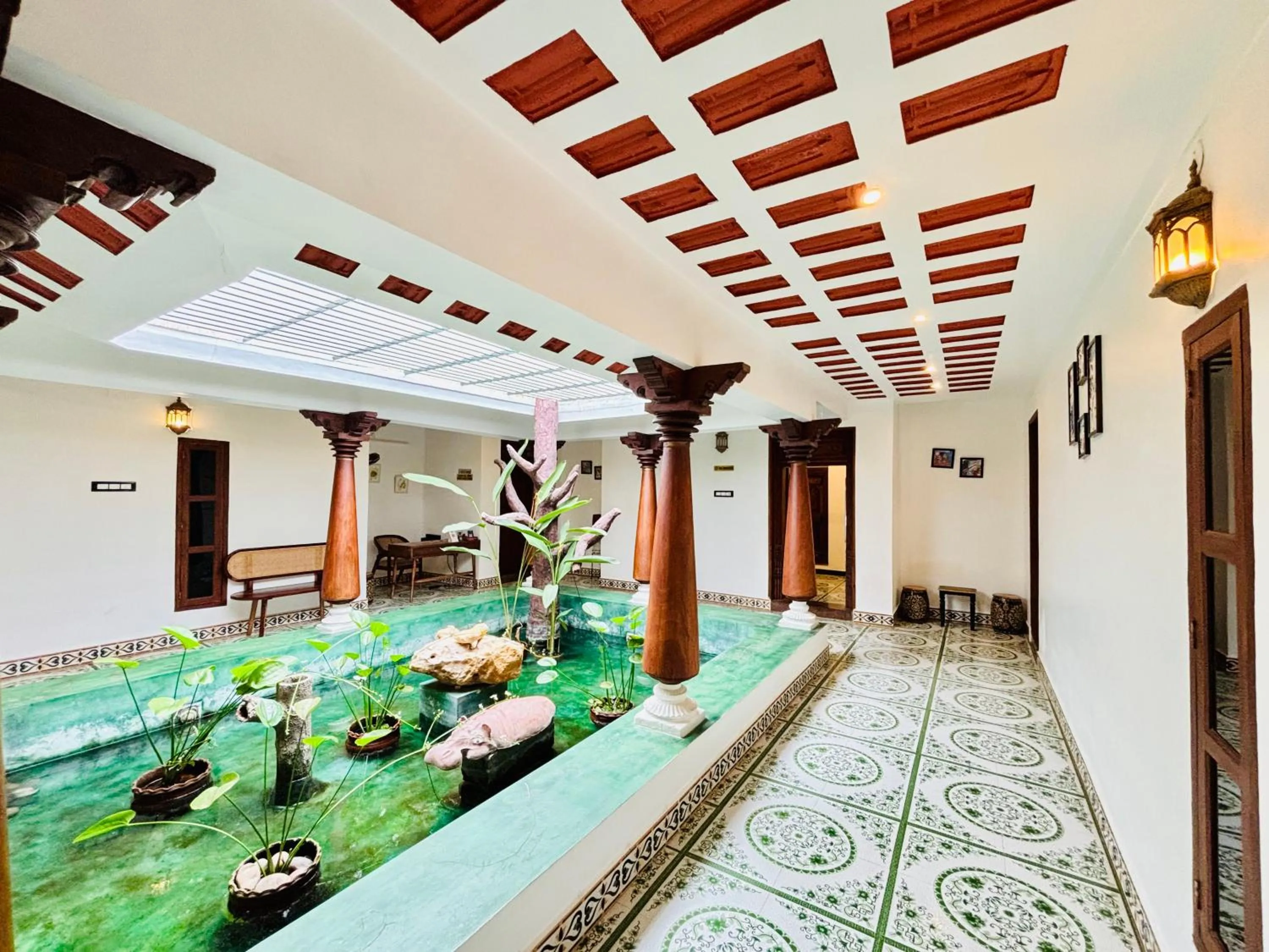 Inner courtyard view in Courtyard Castle Heritage Resort