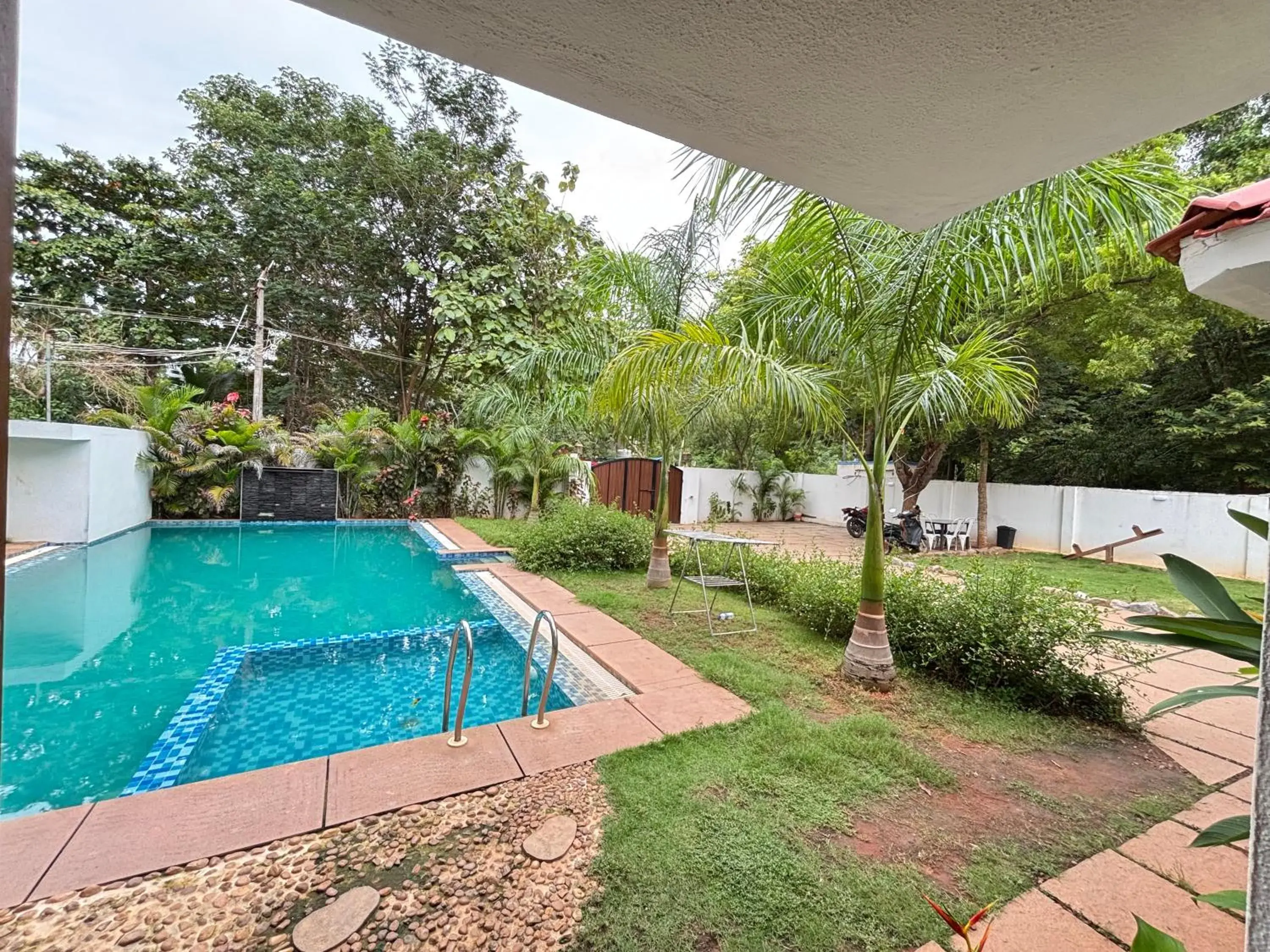 Garden view in Courtyard Castle Heritage Resort Garden view in Courtyard Castle Heritage Resort