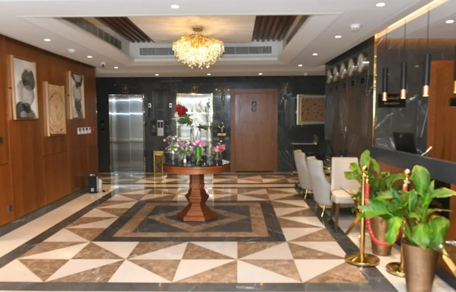 Lobby or reception in Renee Hotel Lobby or reception in Renee Hotel