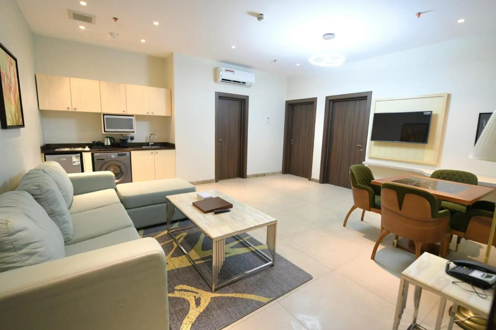 Kitchen or kitchenette in Renee Hotel