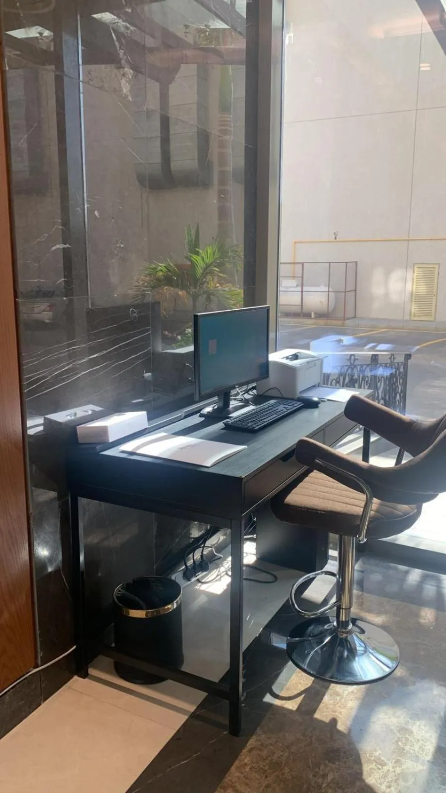 Business facilities in Renee Hotel