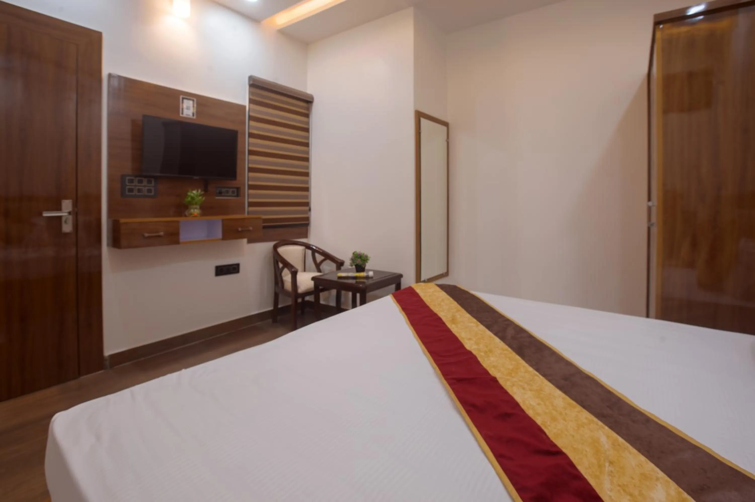 Bed in Madhav Residency