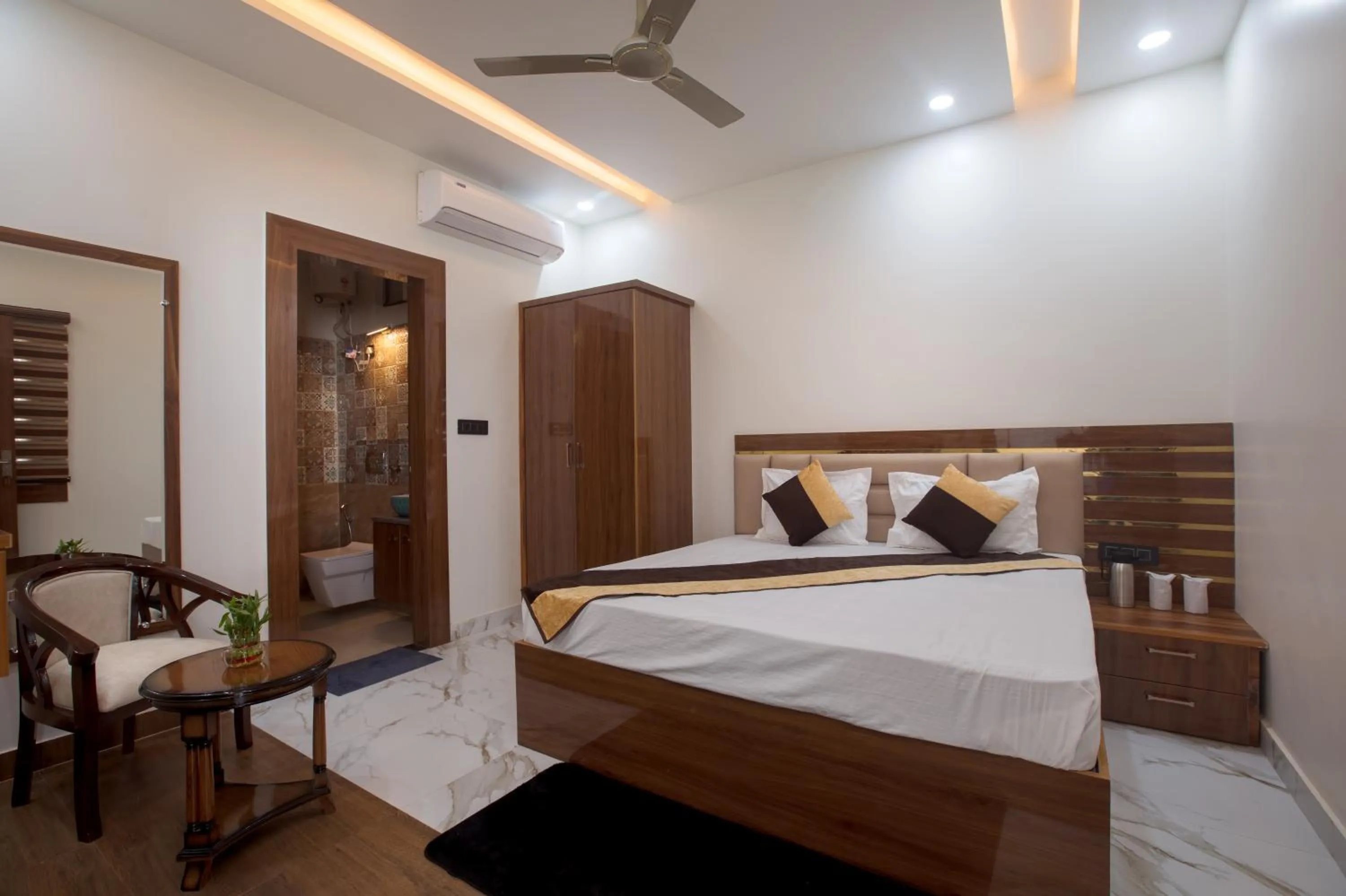 Bed in Madhav Residency