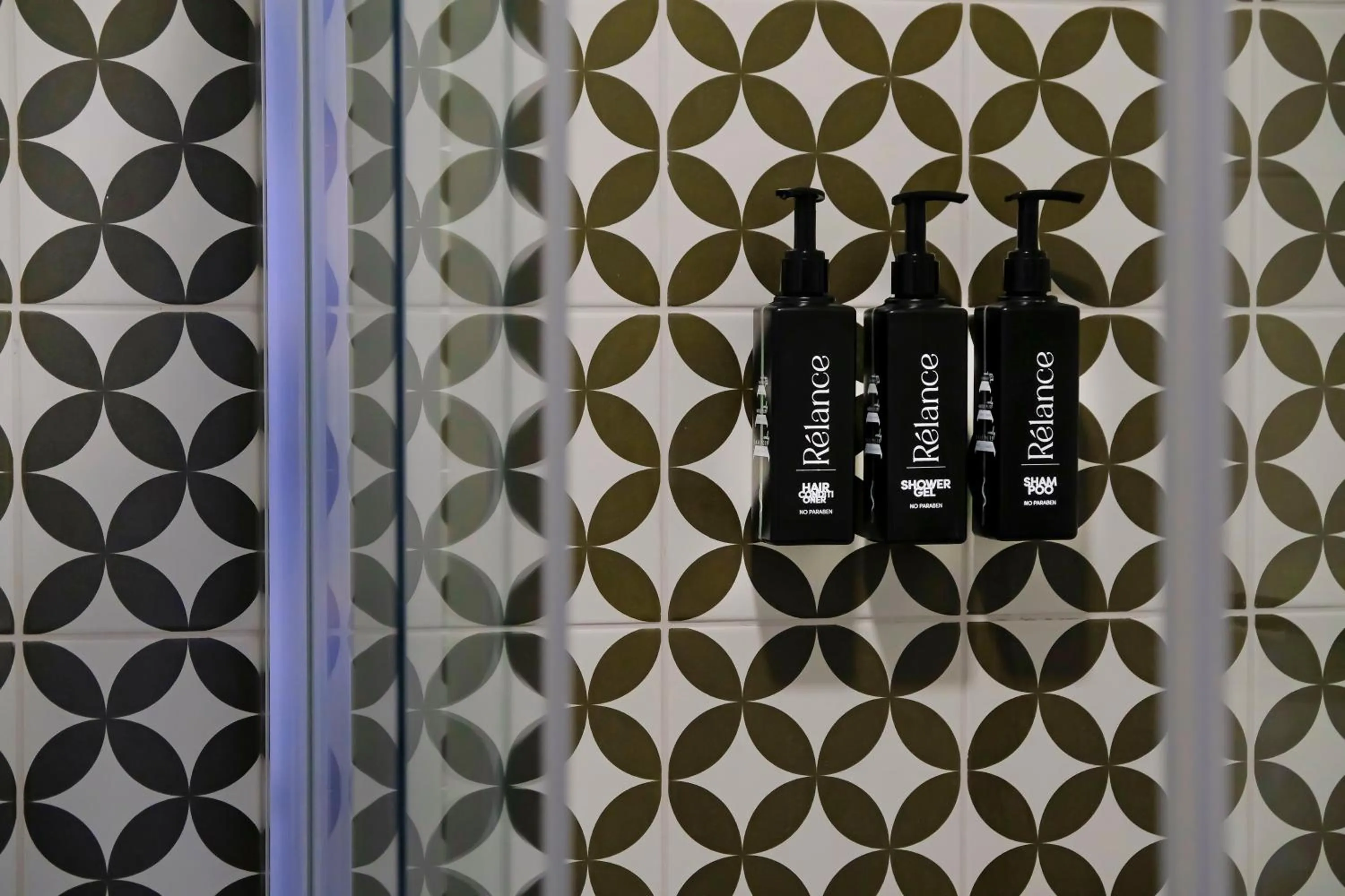 Shower in Dugi Hotel