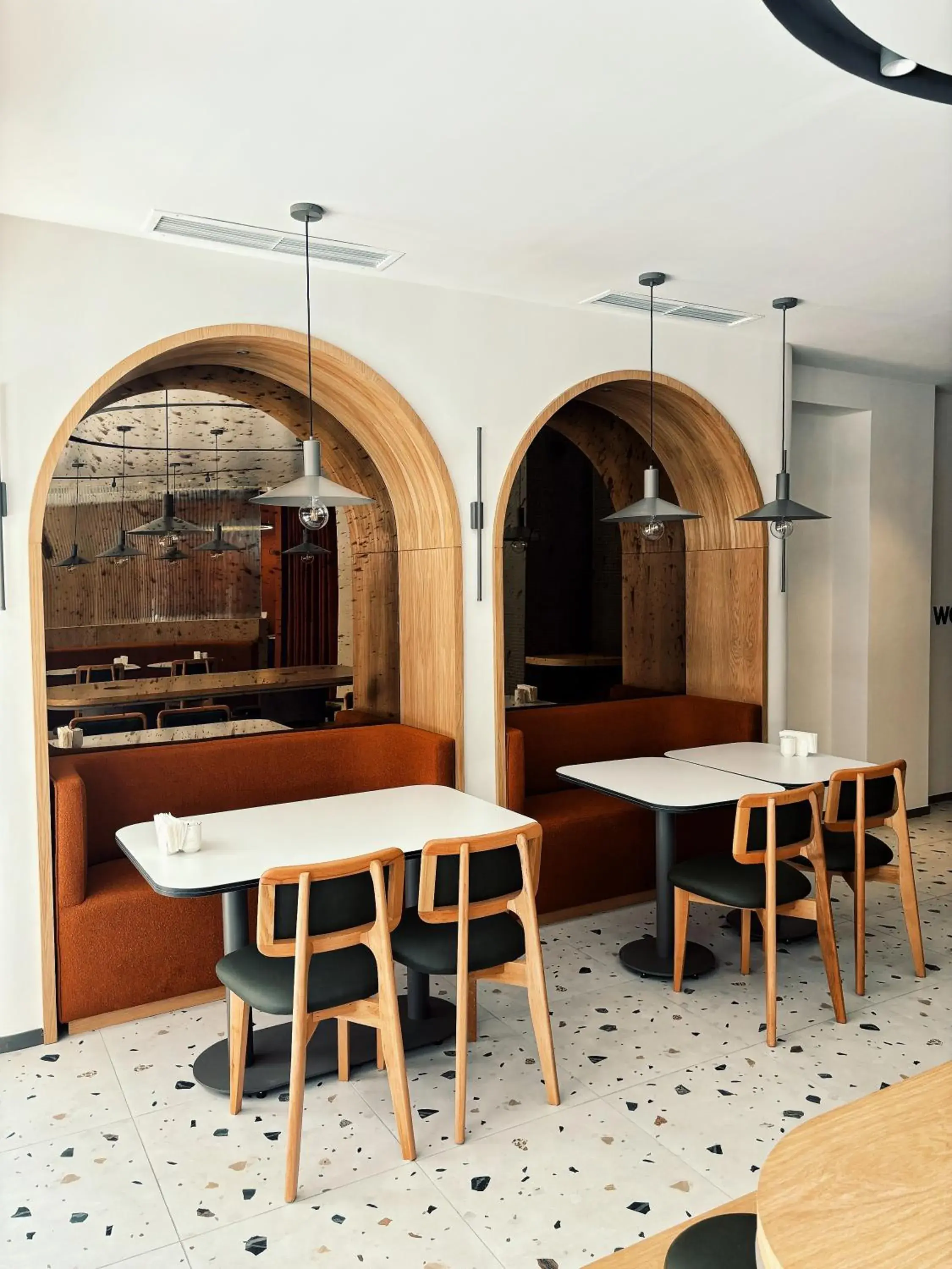 Restaurant/places to eat in Dugi Hotel Restaurant/places to eat in Dugi Hotel