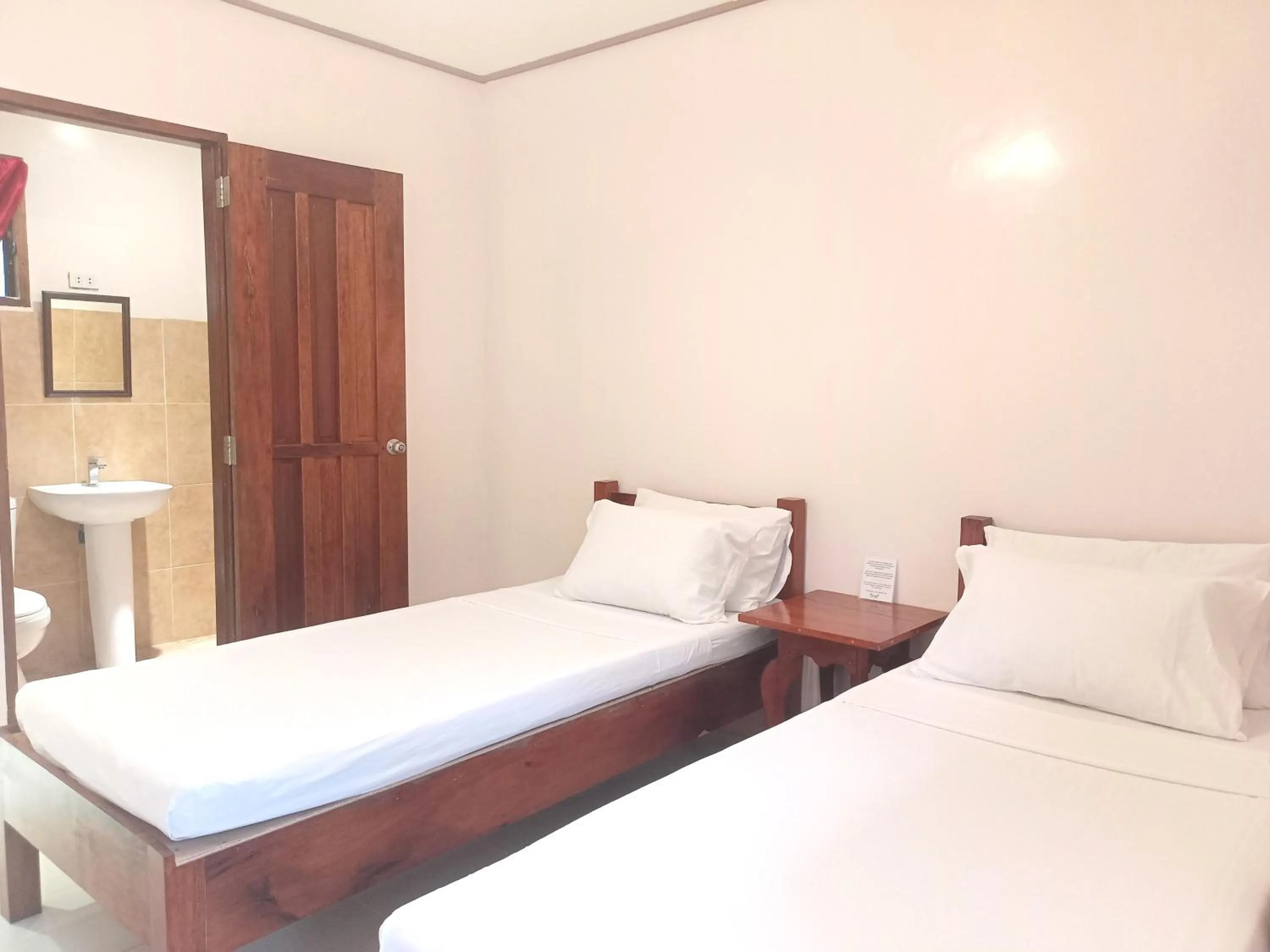 Bed in Ausan Beach Front Cottages