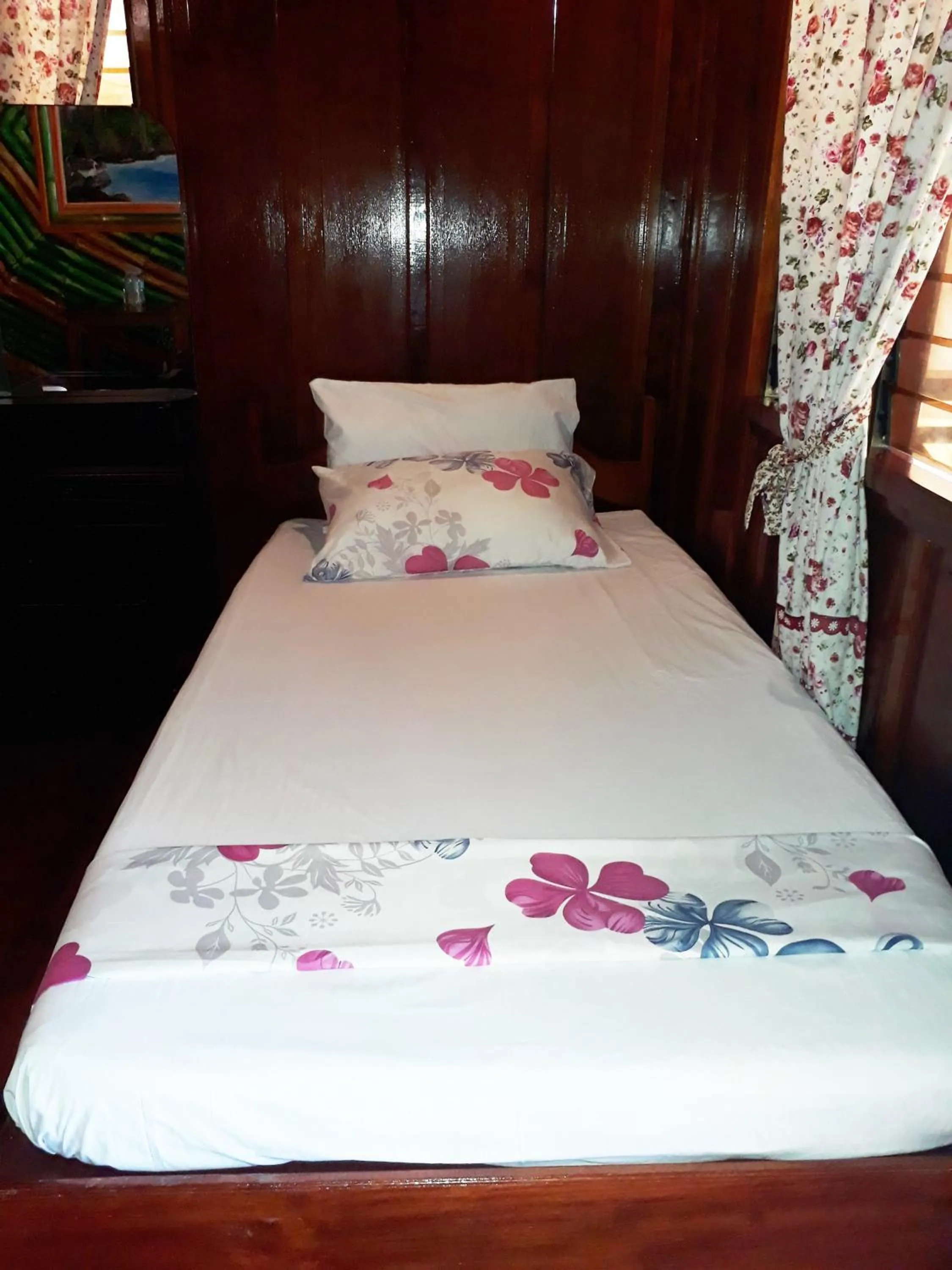 Bedroom, Bed in Ausan Beach Front Cottages
