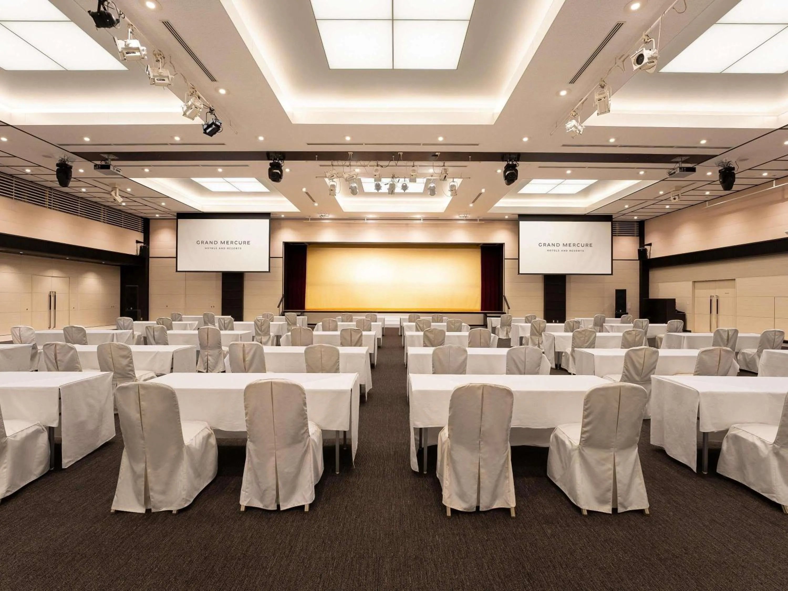 Meeting/conference room in Grand Mercure Okinawa Cape Zanpa Resort