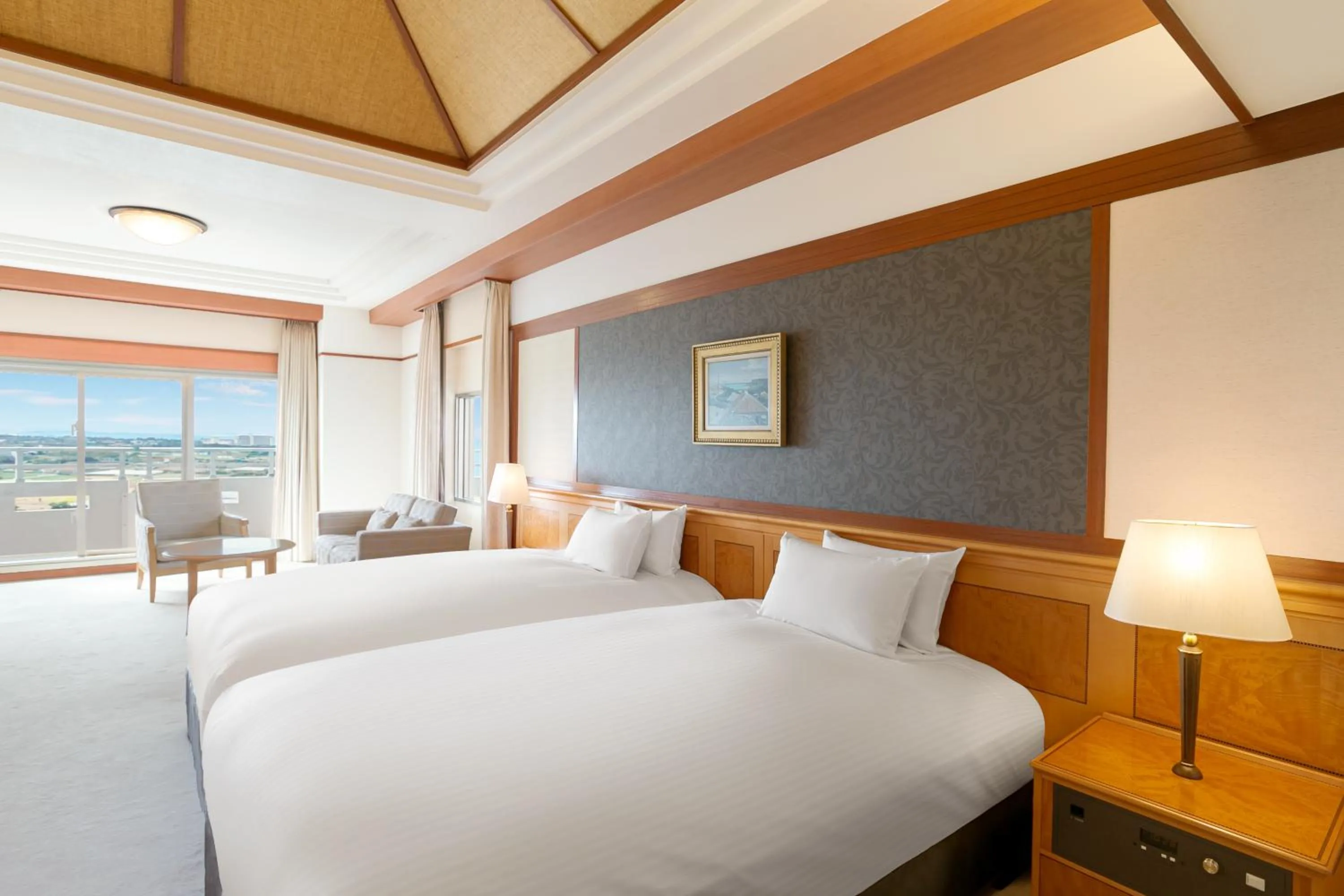 Photo of the whole room, Bed in Okinawa Zanpamisaki Royal Hotel