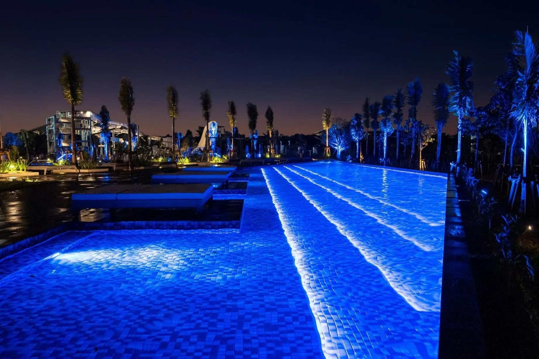 Swimming pool in Grand Mercure Okinawa Cape Zanpa Resort