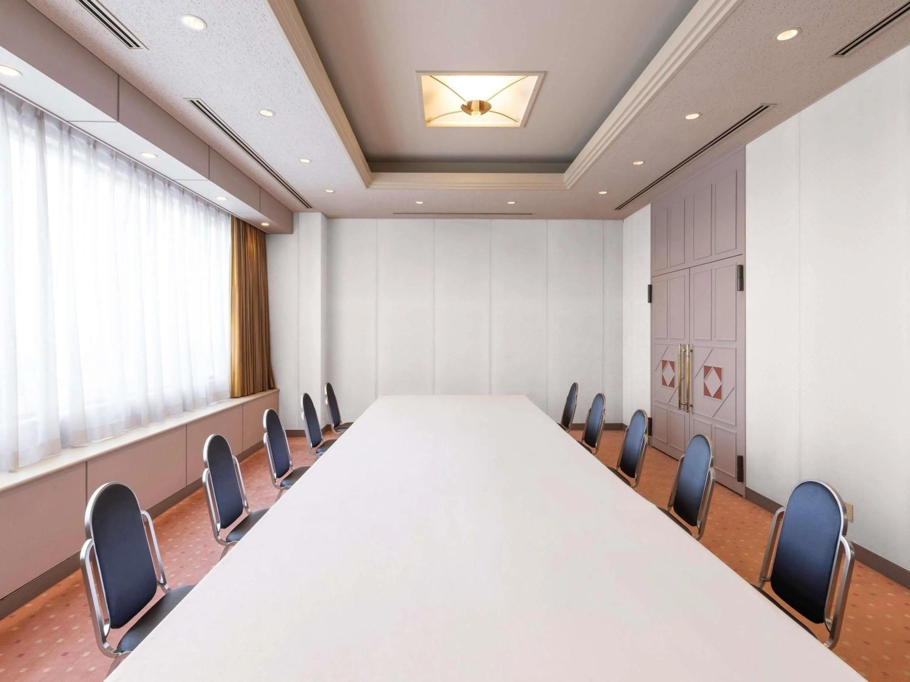 Meeting/conference room in Grand Mercure Sapporo Odori Park