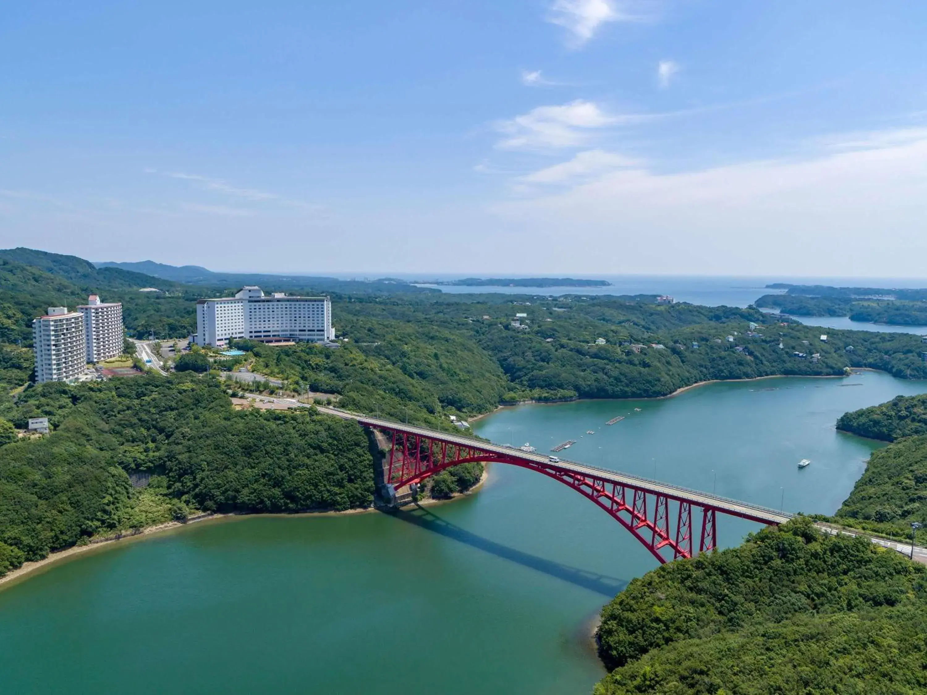 Property building in Grand Mercure Ise-shima Resort & Spa Property building in Grand Mercure Ise-shima Resort & Spa