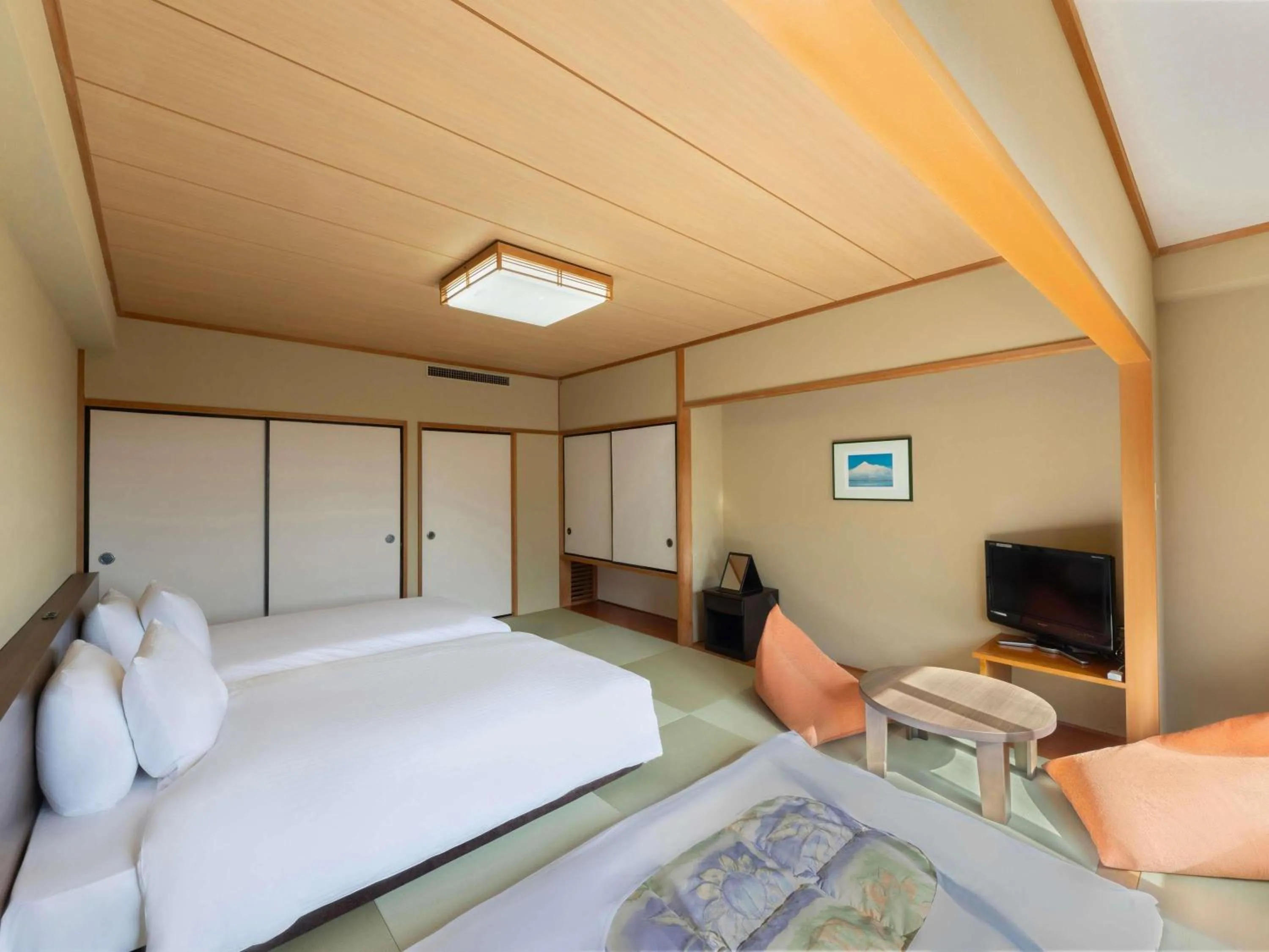 Bedroom, Bed in Grand Mercure Ise-shima Resort & Spa