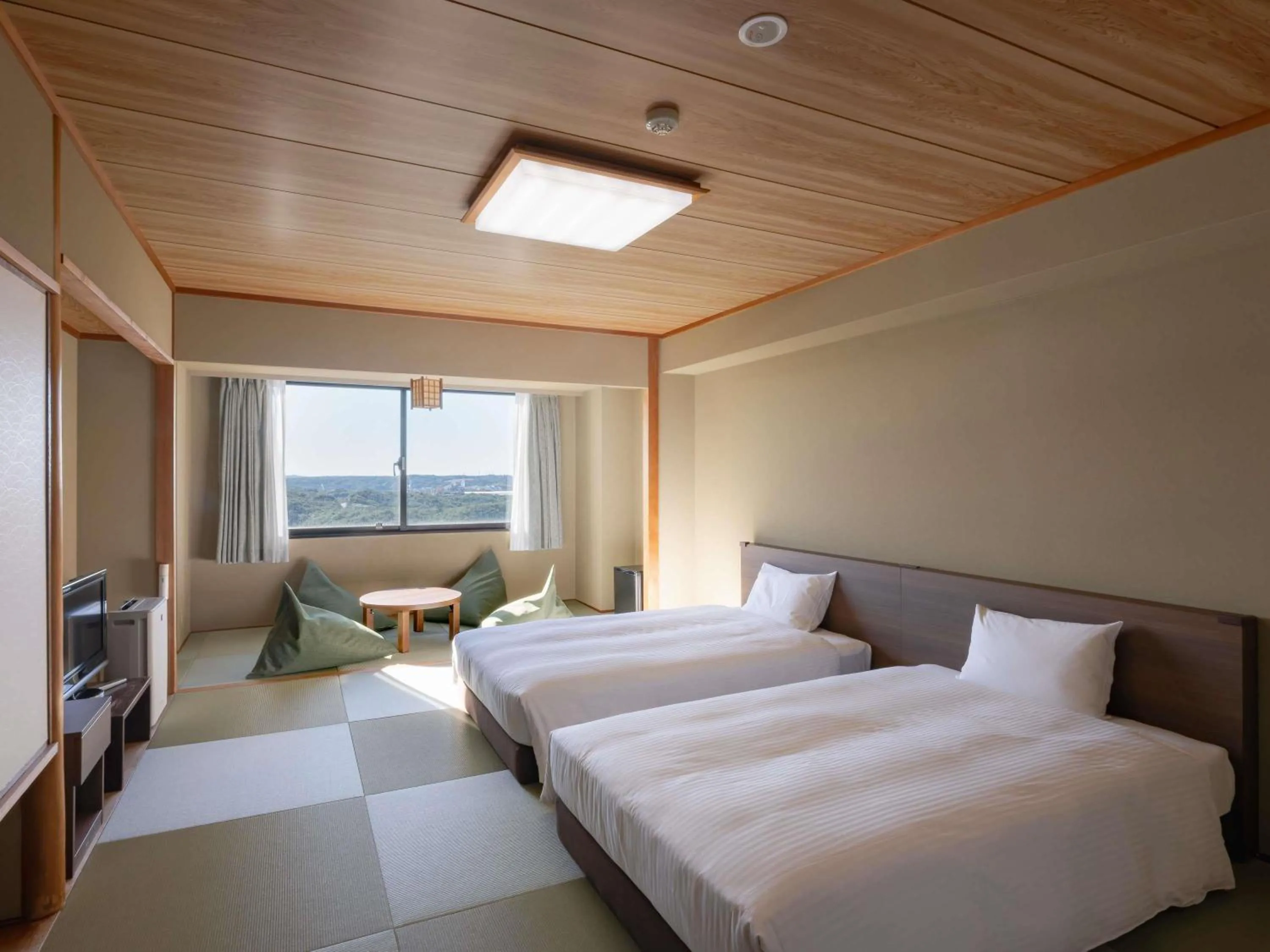 Bedroom, Bed in Grand Mercure Ise-shima Resort & Spa