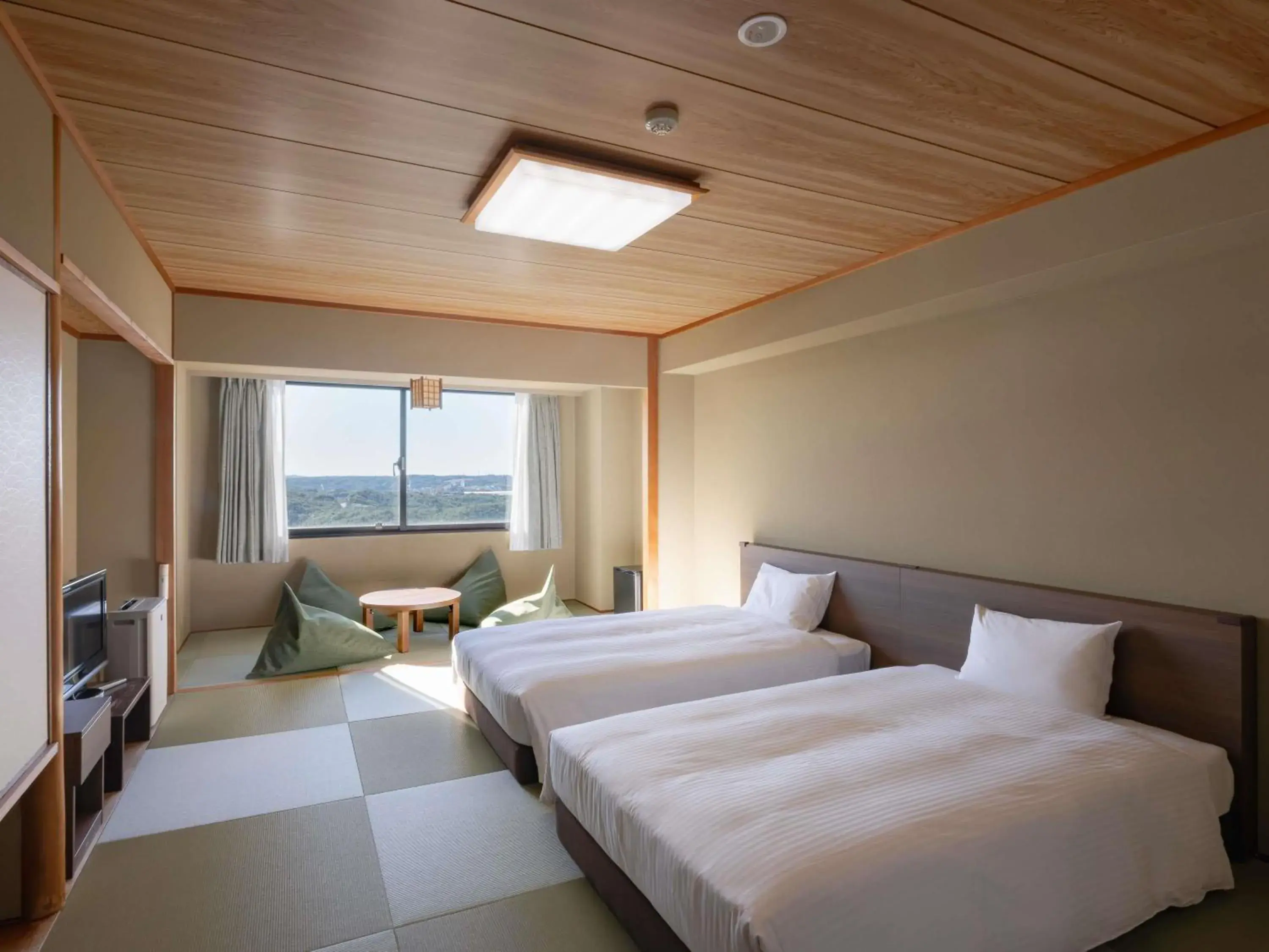 Japanese-Style Modern Room with Two Single Beds and Three Futon Beds - Sea View in Grand Mercure Ise-shima Resort & Spa Japanese-Style Modern Room with Two Single Beds and Three Futon Beds - Sea View in Grand Mercure Ise-shima Resort & Spa