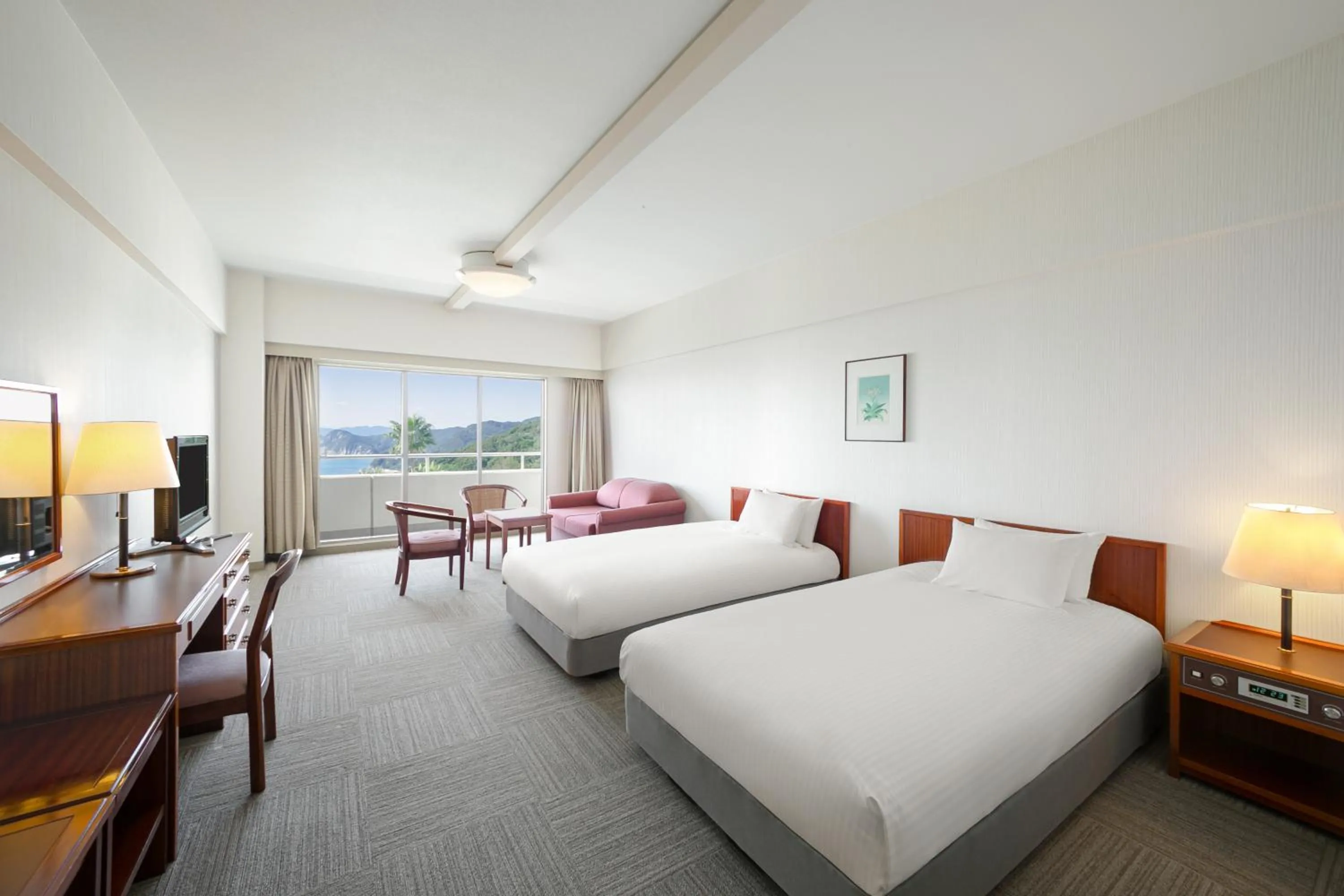 Bed in Grand Mercure Awaji Island Resort & Spa