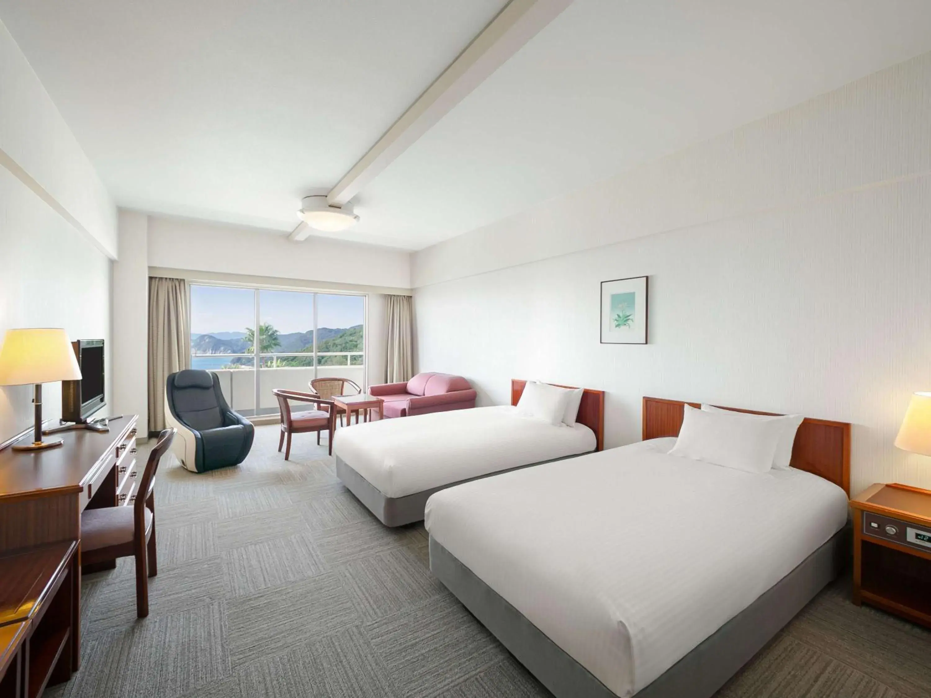 Bedroom, Bed in Grand Mercure Awaji Island Resort & Spa Bedroom, Bed in Grand Mercure Awaji Island Resort & Spa