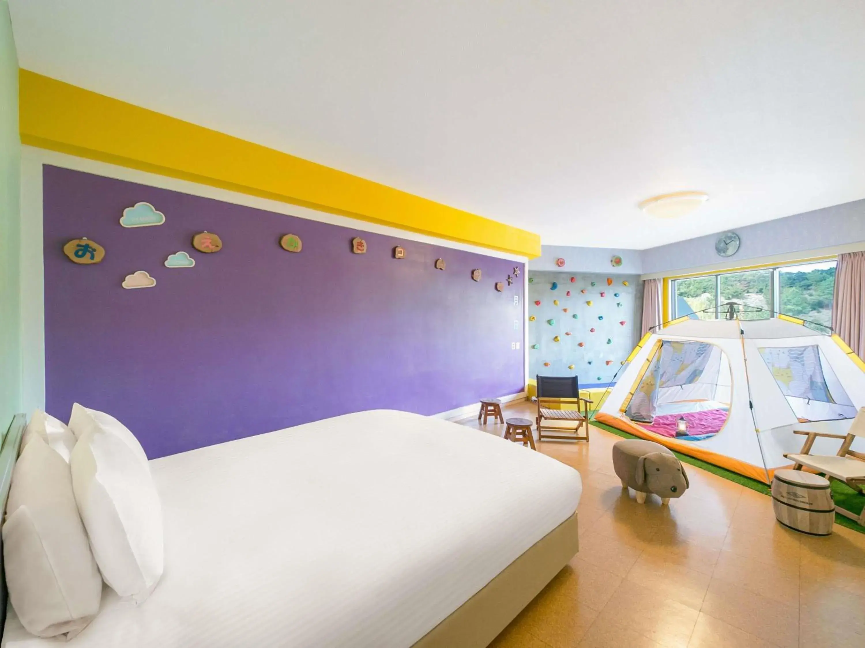 Bedroom, Bed in Grand Mercure Awaji Island Resort & Spa Bedroom, Bed in Grand Mercure Awaji Island Resort & Spa