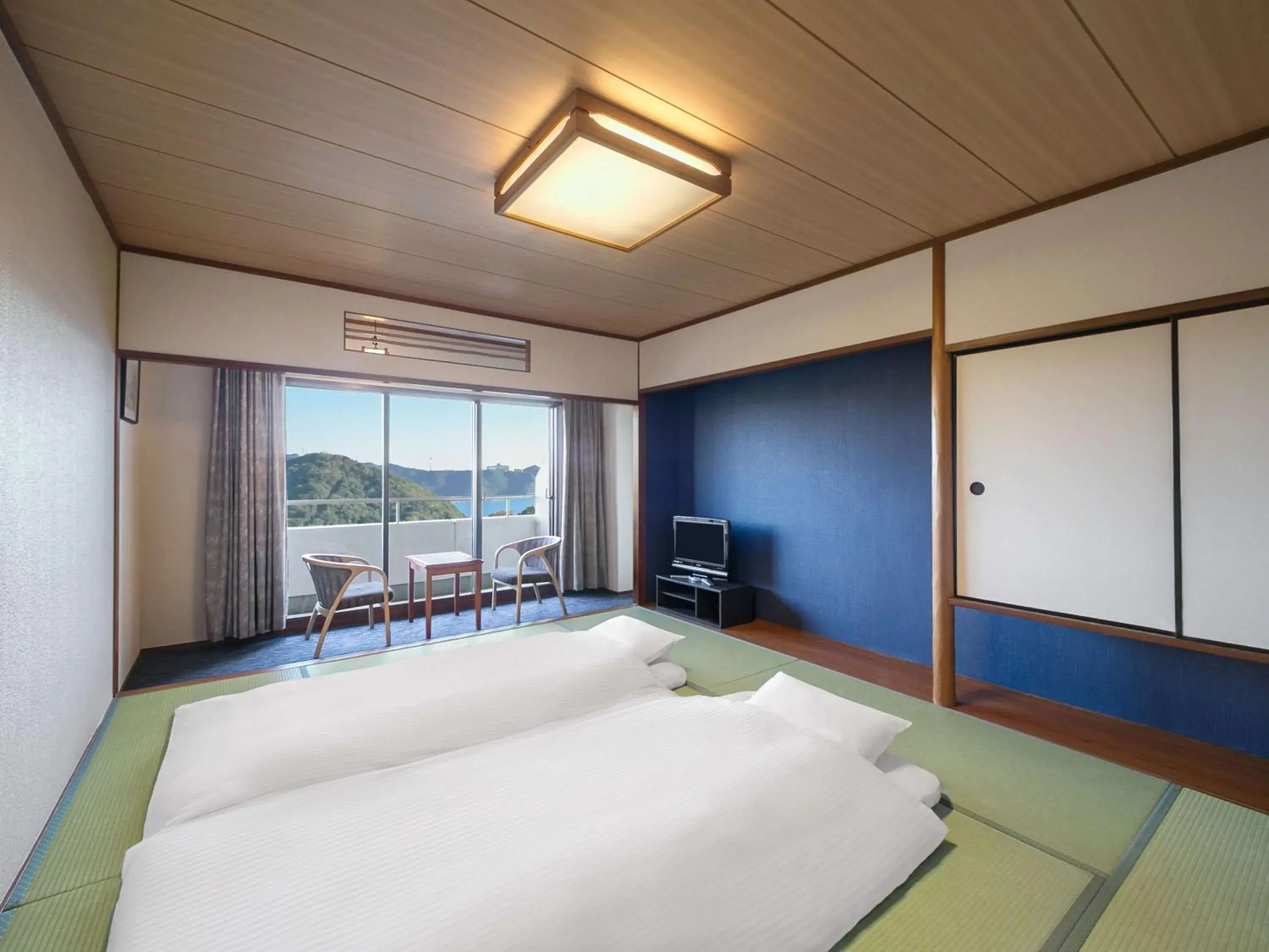 Bedroom, Bed in Grand Mercure Awaji Island Resort & Spa Bedroom, Bed in Grand Mercure Awaji Island Resort & Spa