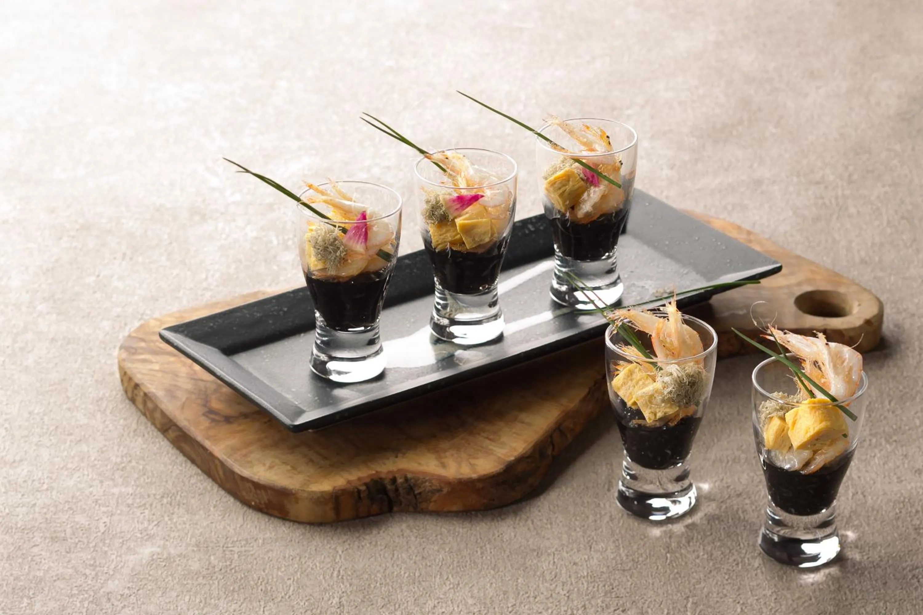 Restaurant/places to eat in Mercure Toyama Tonami Resort & Spa