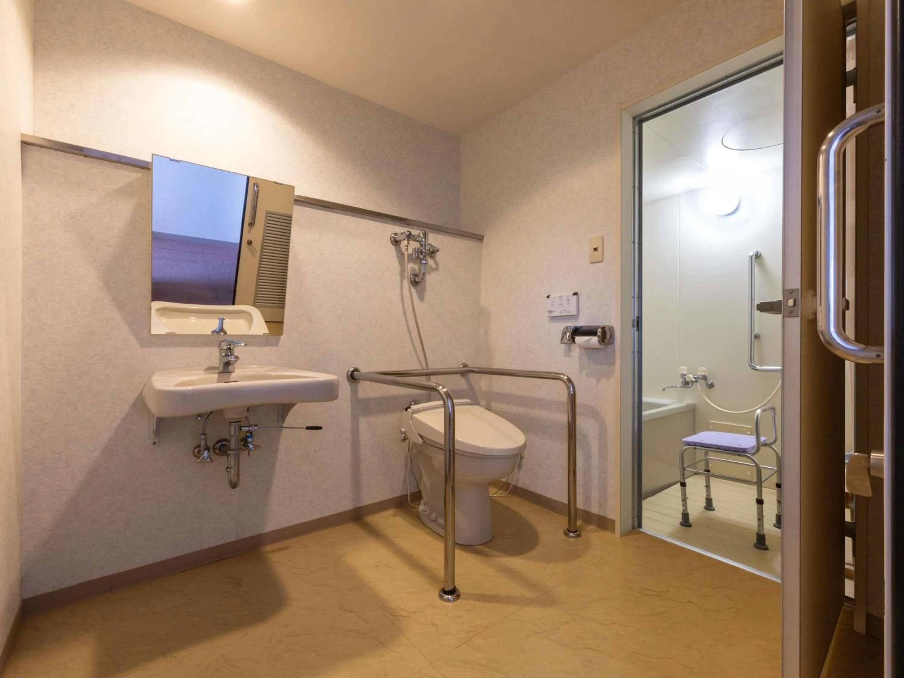 Bedroom in Mercure Toyama Tonami Resort & Spa