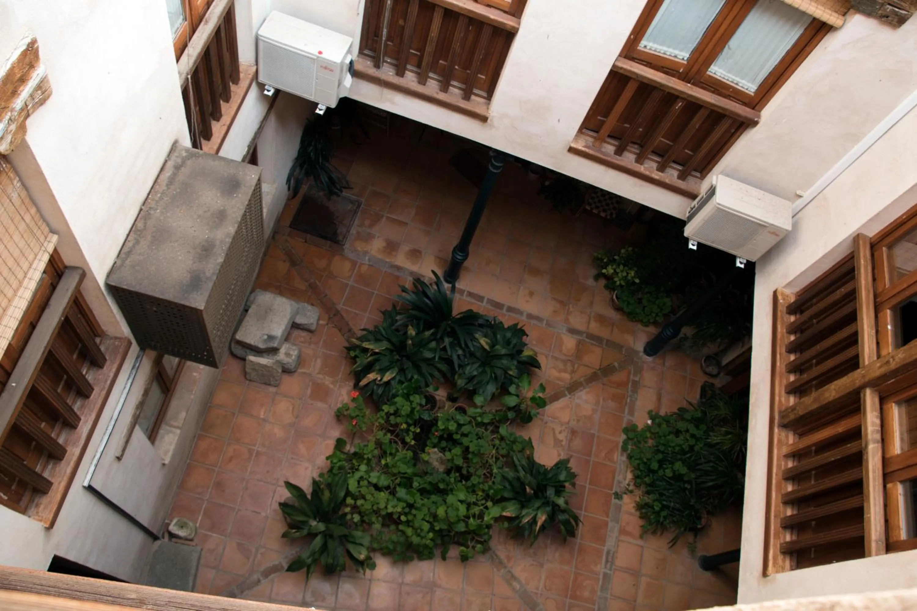 Inner courtyard view in Casa Catedral - terraza privada con vistas en el corazón de Toledo