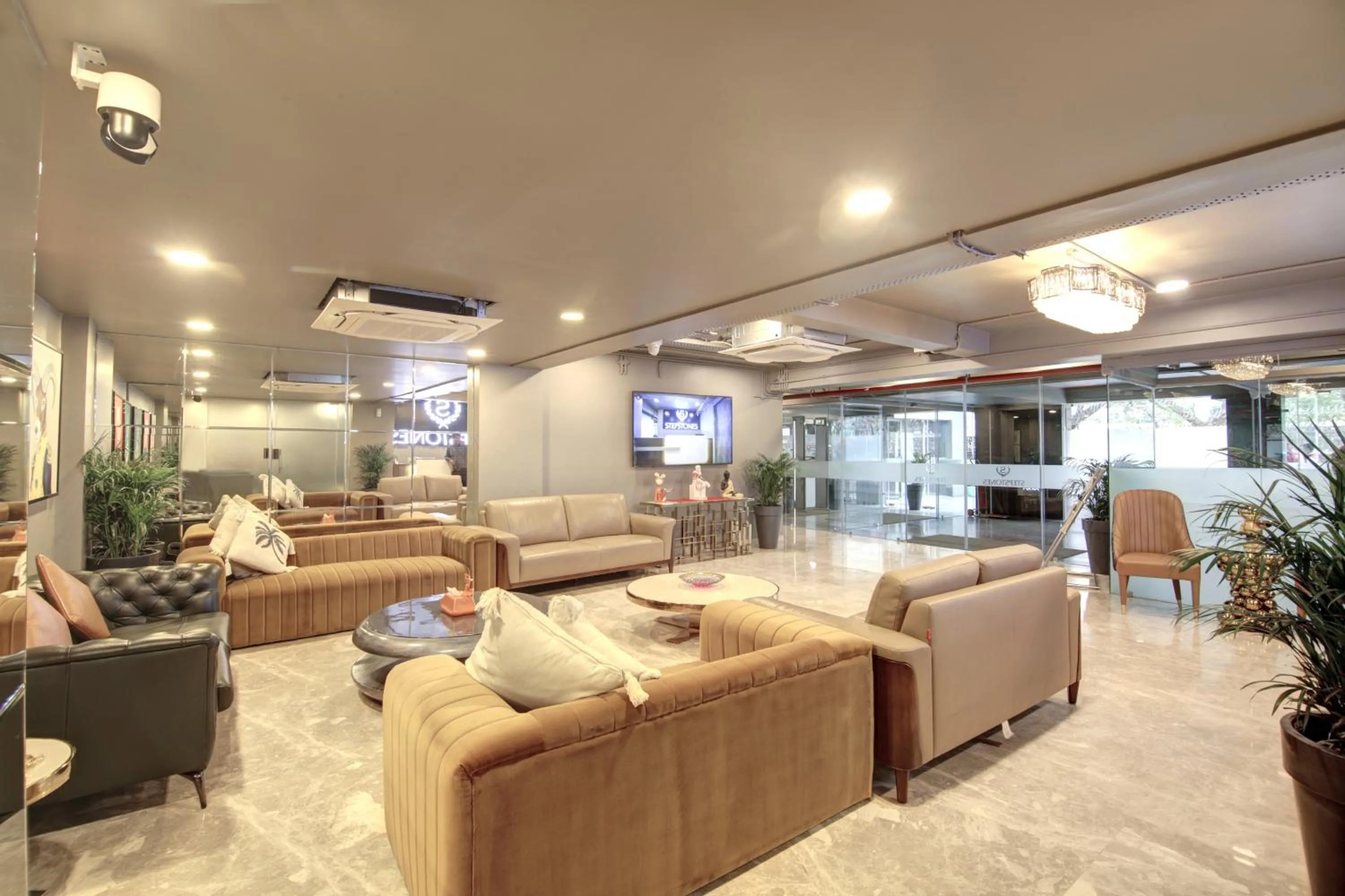 Lobby or reception in Stepstones Hotels and Inn-DLF PHASE 3 GURGAON