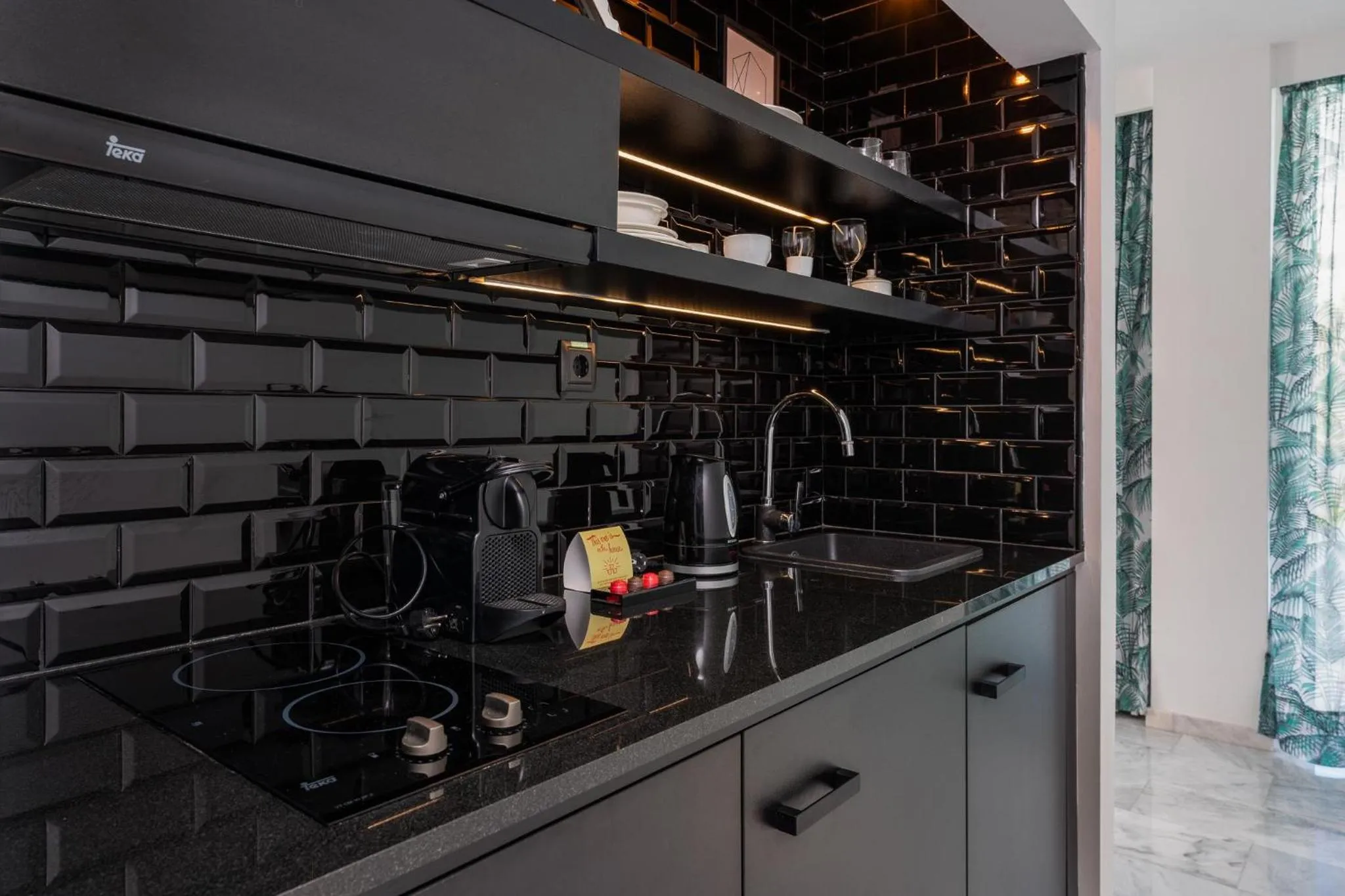 Kitchen or kitchenette in Gold By Marina - Adults only