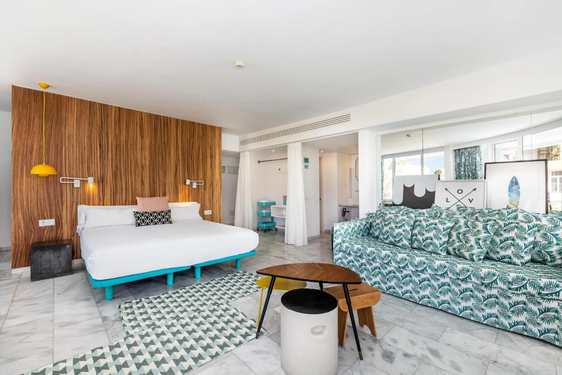 Photo of the whole room, Bed in Gold By Marina - Adults only