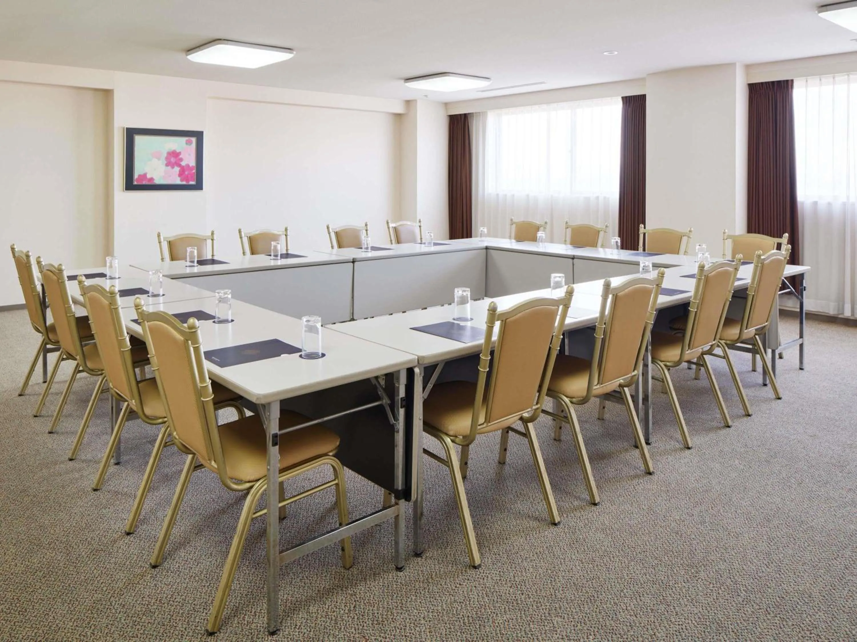 Meeting/conference room in Grand Mercure Lake Hamana Resort & Spa