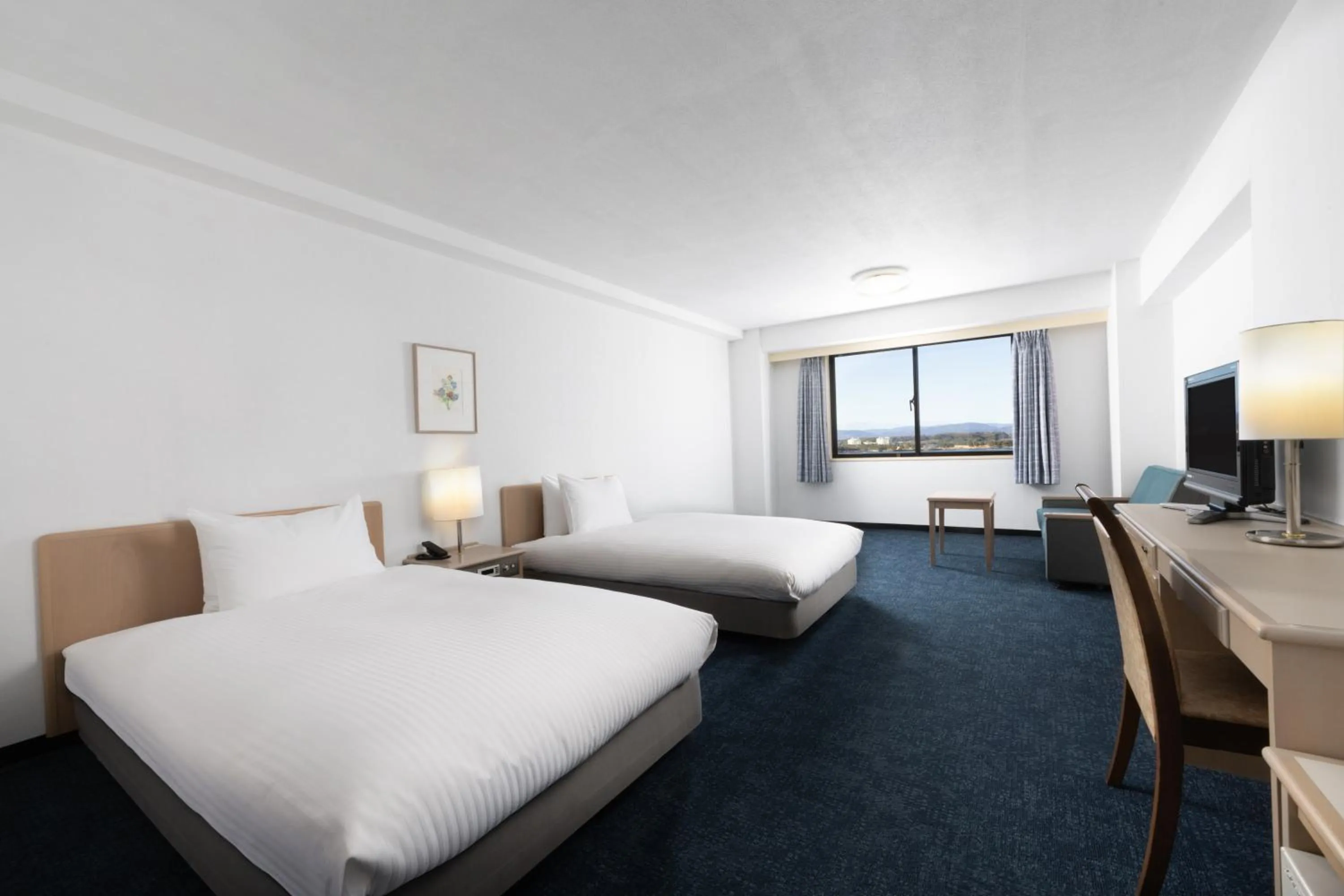 Photo of the whole room, Bed in Grand Mercure Lake Hamana Resort & Spa