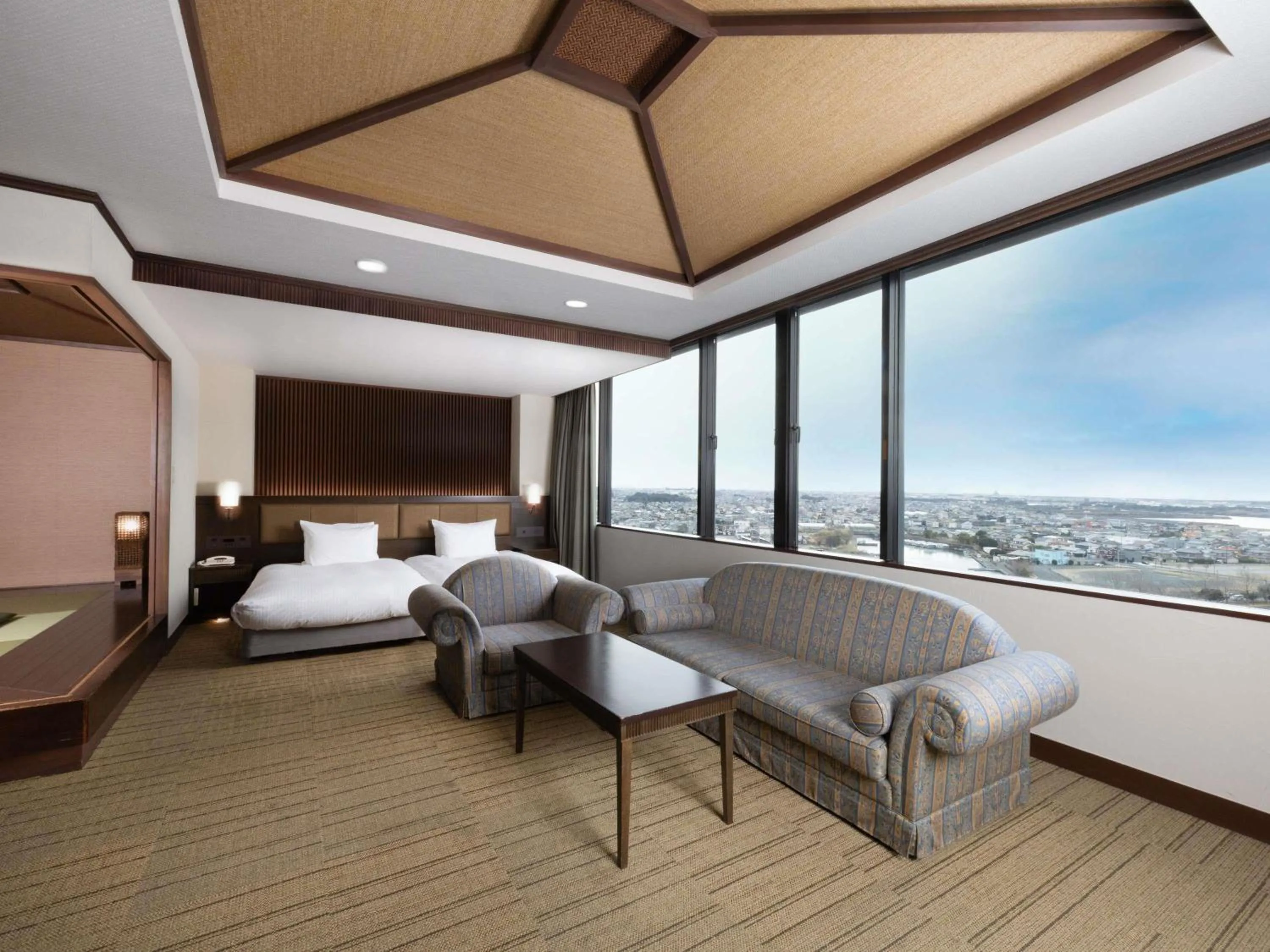 Bedroom, Bed in Grand Mercure Lake Hamana Resort & Spa