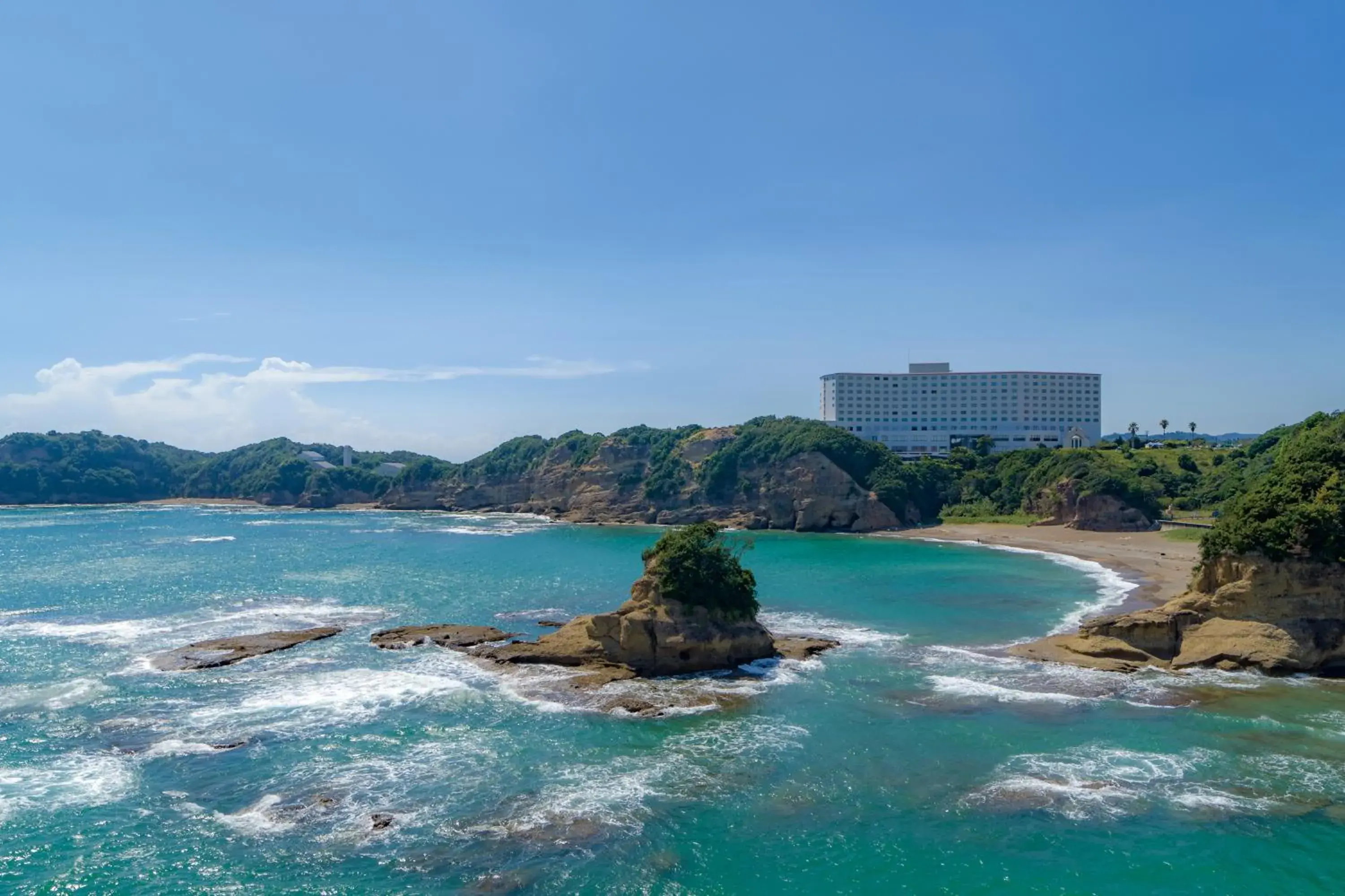 Property building in Grand Mercure Wakayama Minabe Resort & Spa Property building in Grand Mercure Wakayama Minabe Resort & Spa