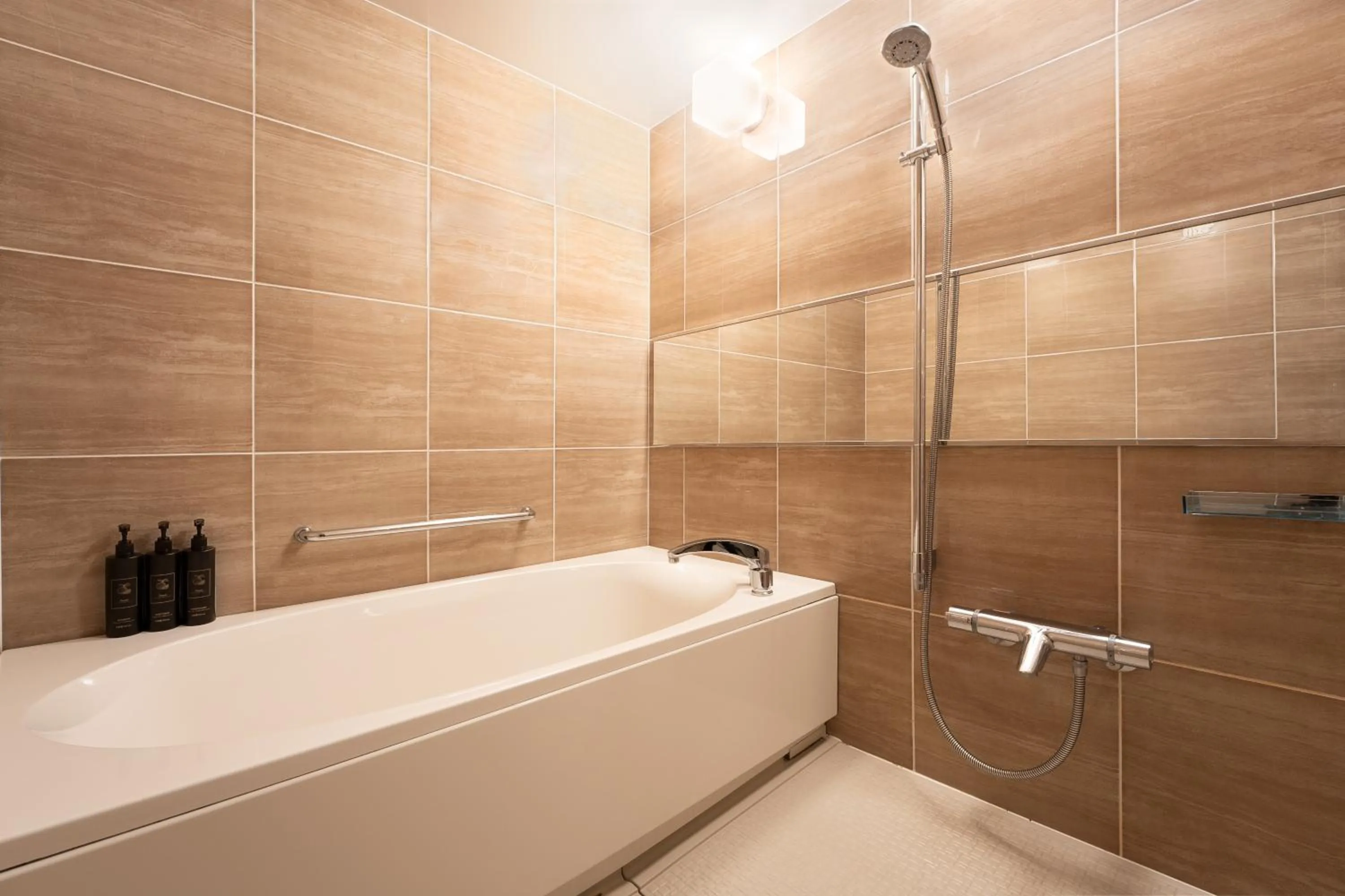 Shower in Grand Mercure Minamiboso Resort & Spa