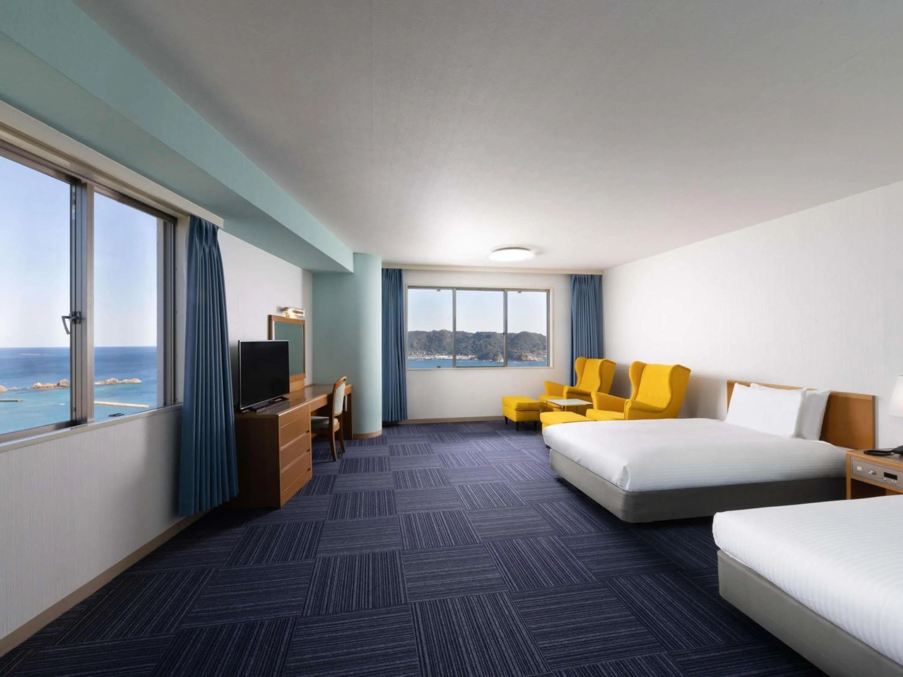 Bedroom, Bed in Mercure Wakayama Kushimoto Resort & Spa