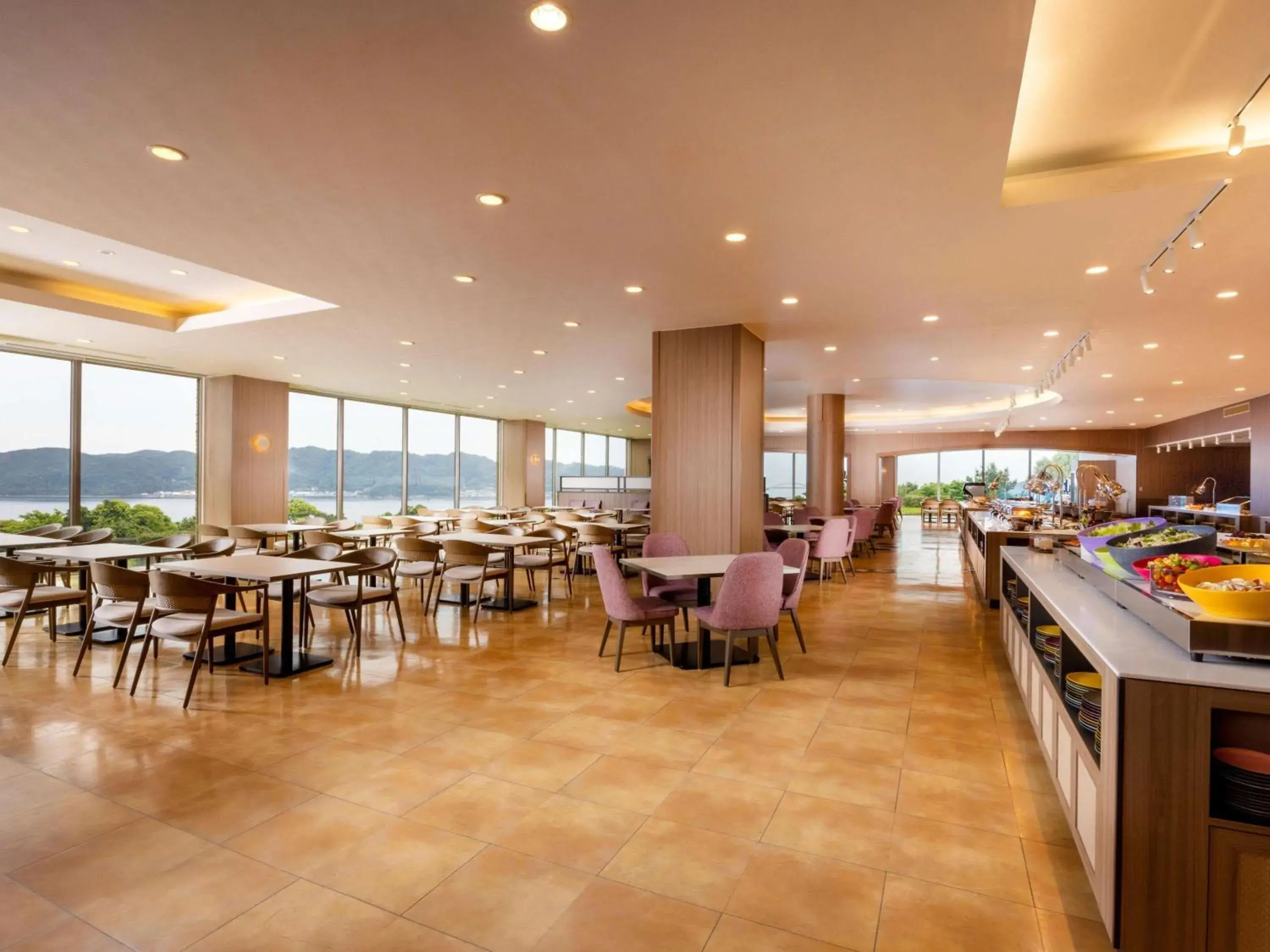 Property building in Mercure Wakayama Kushimoto Resort & Spa Property building in Mercure Wakayama Kushimoto Resort & Spa