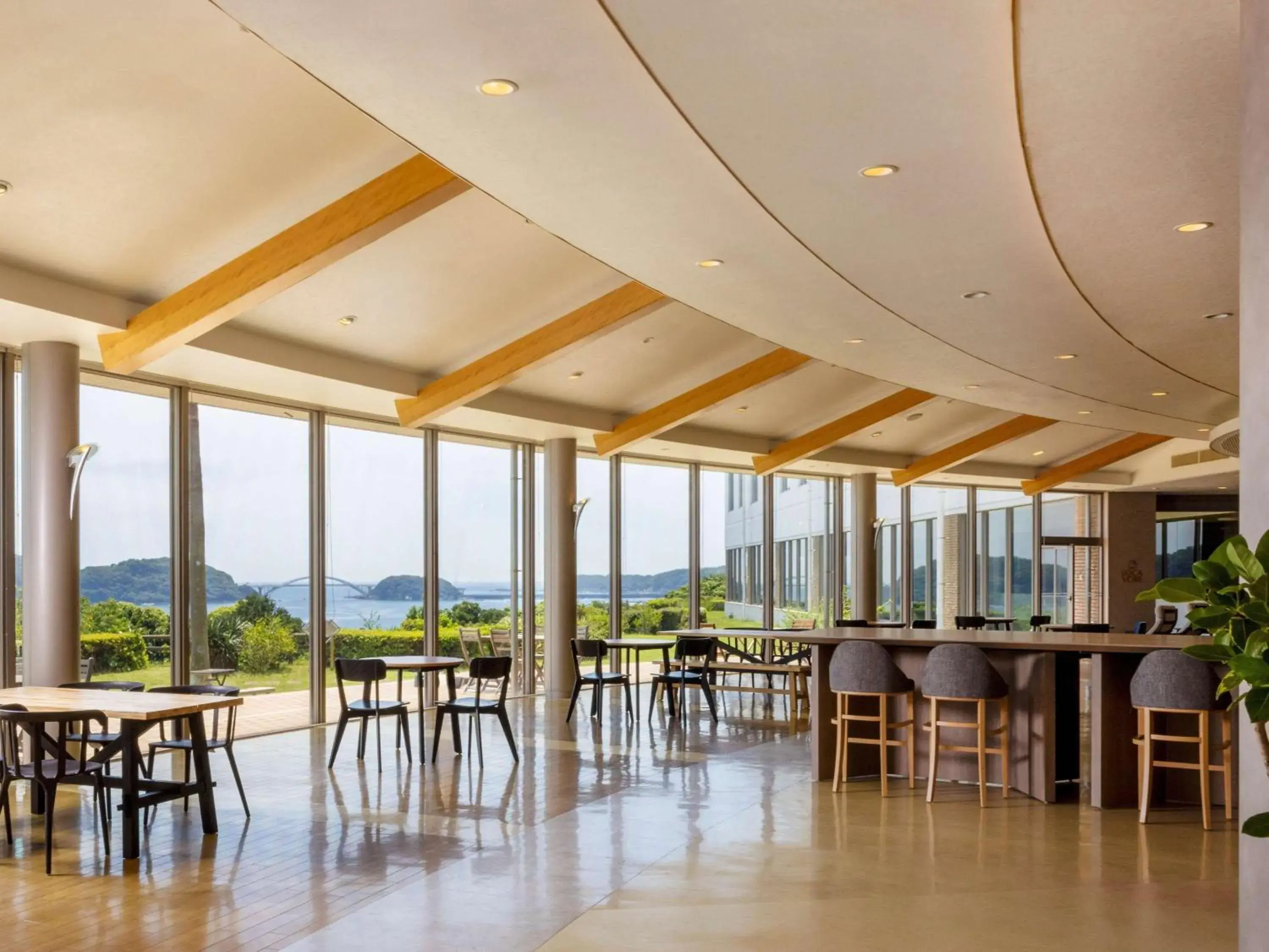 Property building in Mercure Wakayama Kushimoto Resort & Spa Property building in Mercure Wakayama Kushimoto Resort & Spa