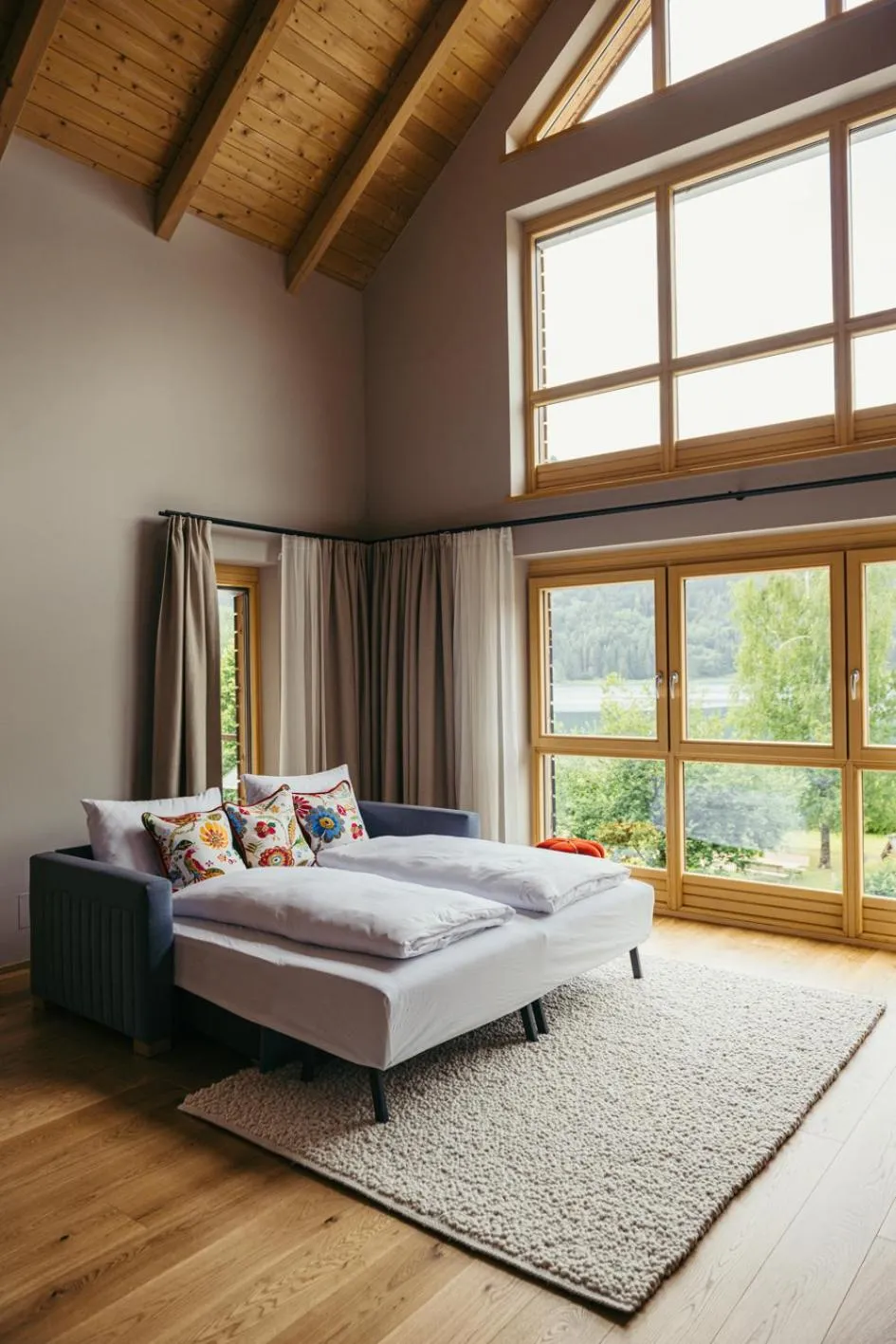 Bed in Appartementhotel am Weissensee