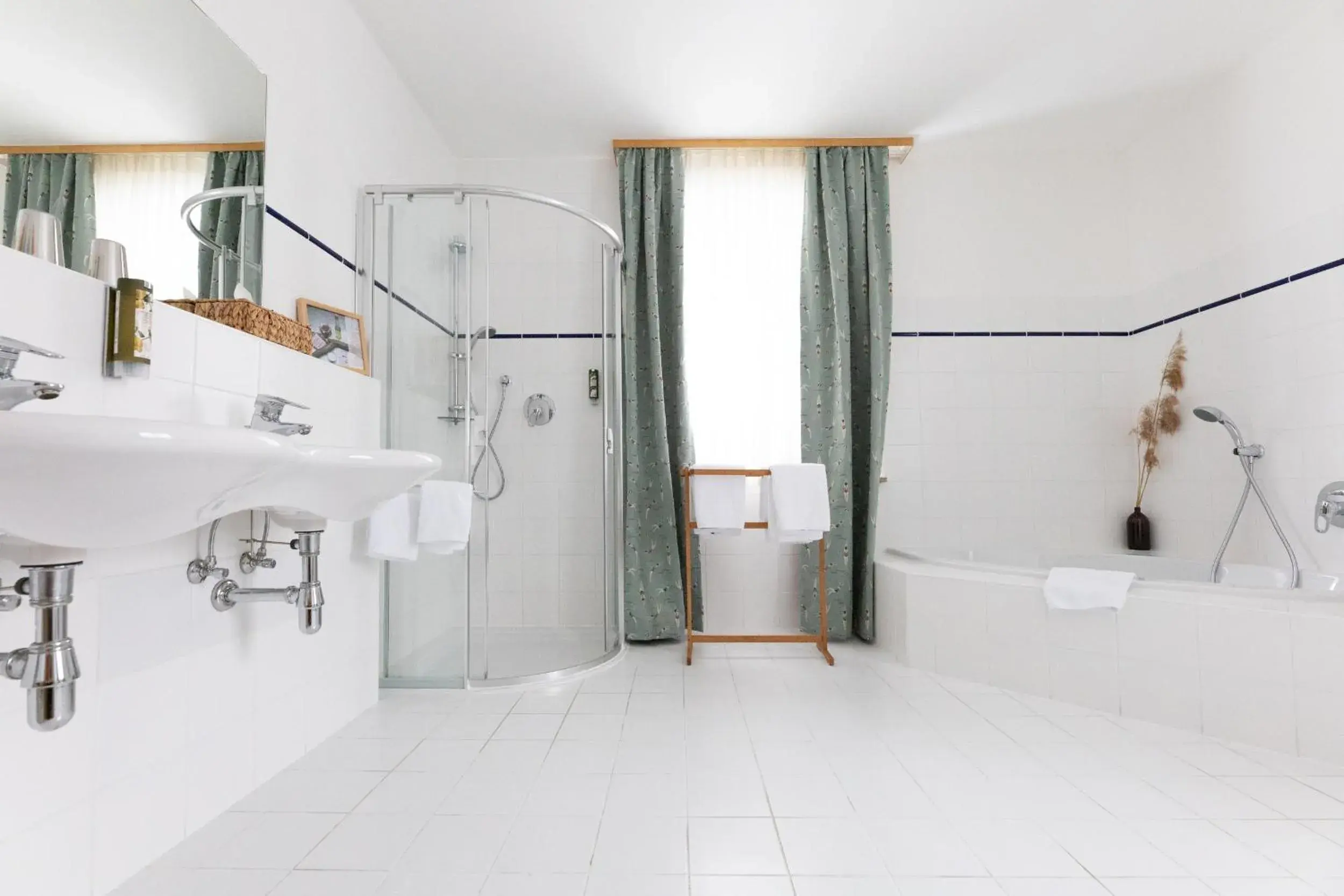 Suite with Balcony in Appartementhotel am Weissensee Suite with Balcony in Appartementhotel am Weissensee