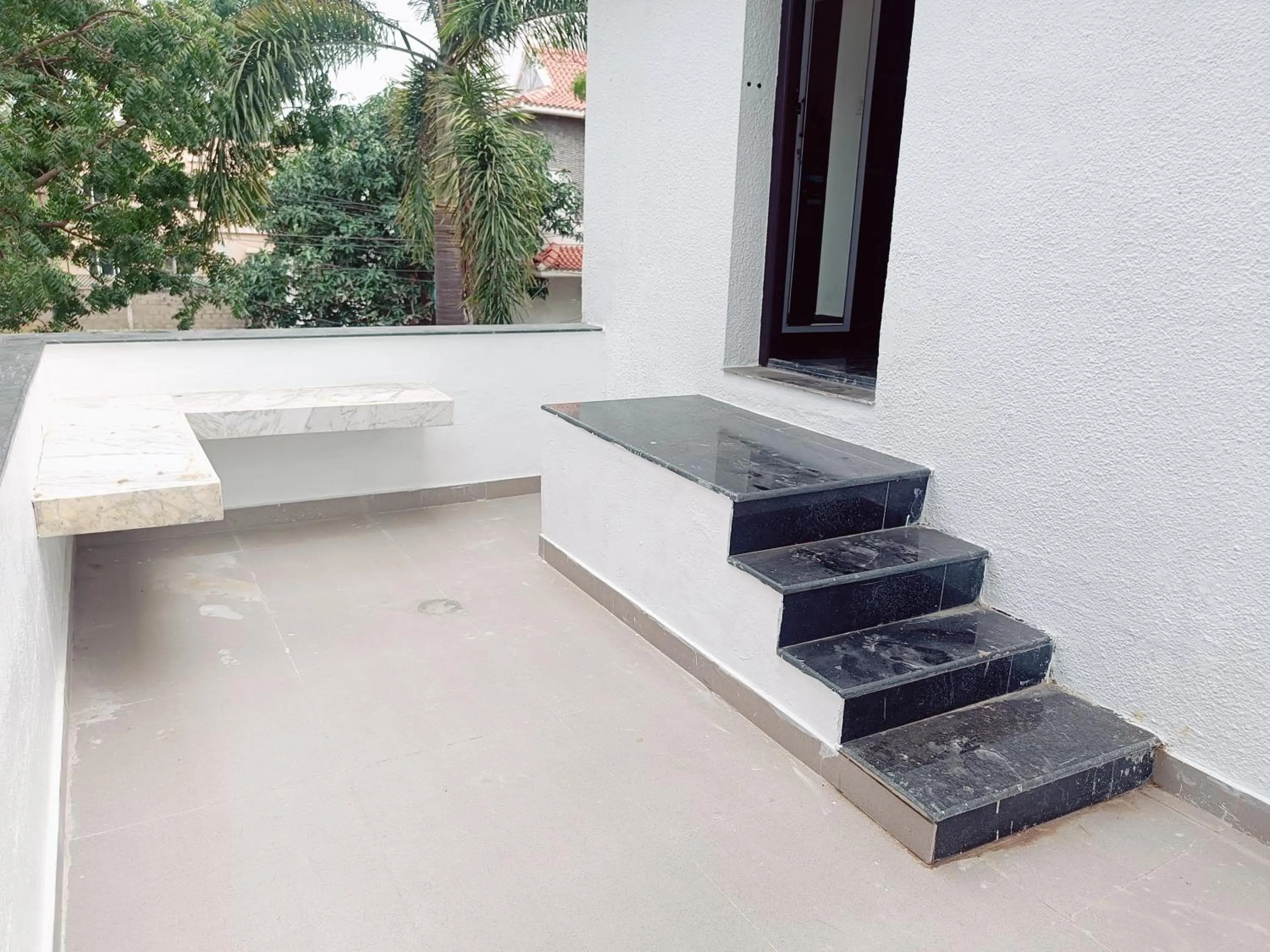 Balcony/Terrace in Bay Breeze Suites