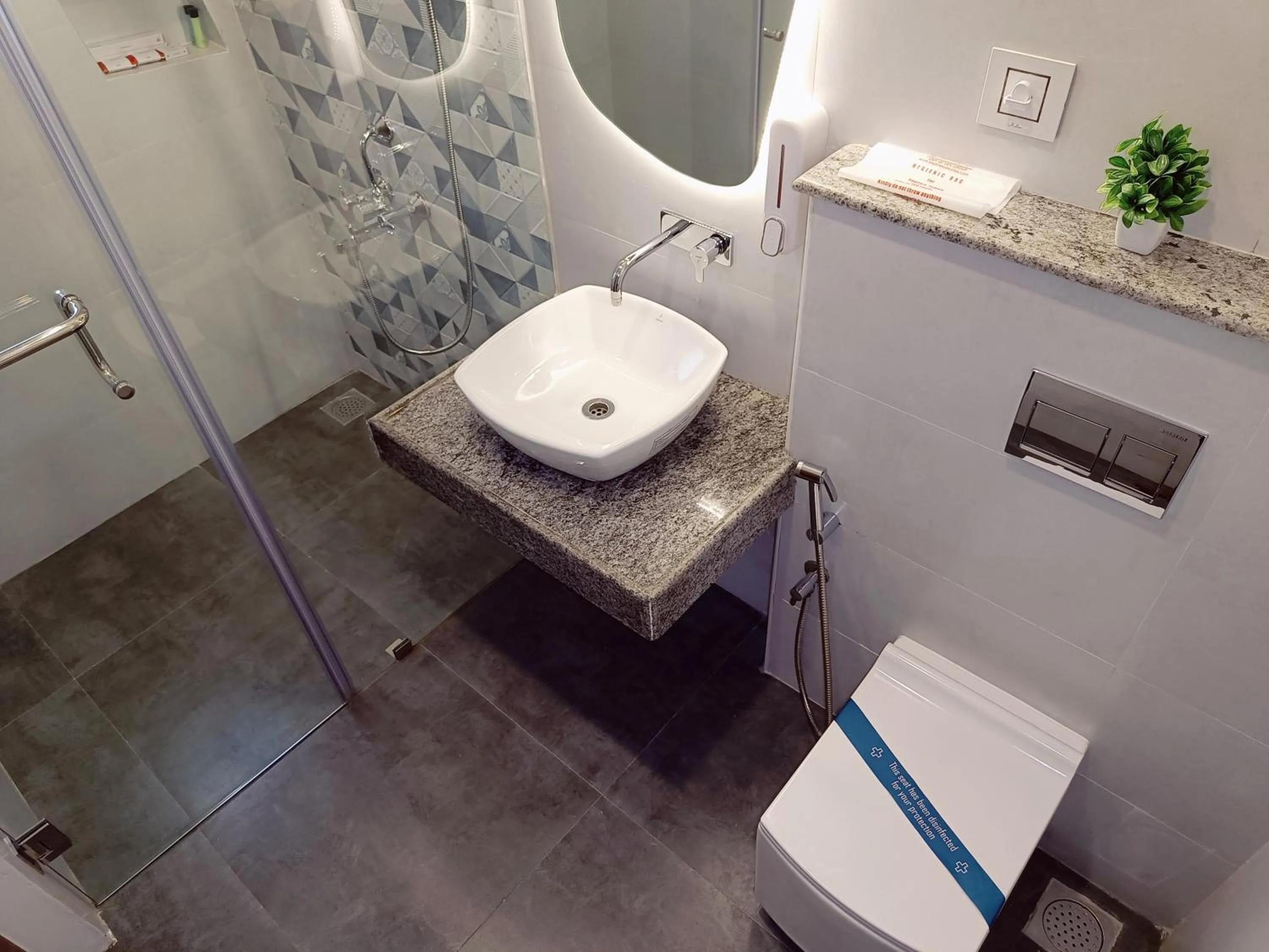 Toilet in Bay Breeze Suites