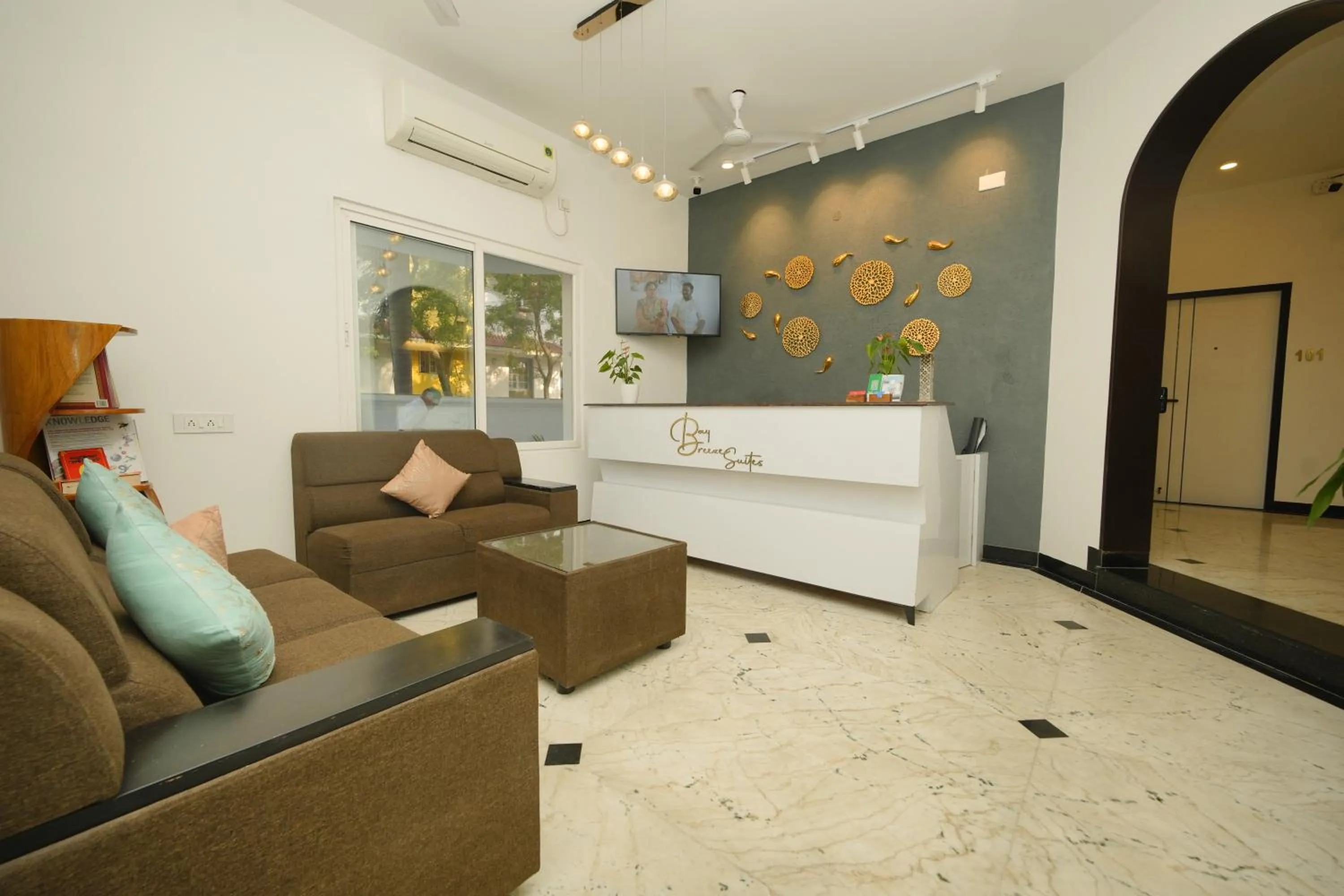 Lobby or reception in Bay Breeze Suites
